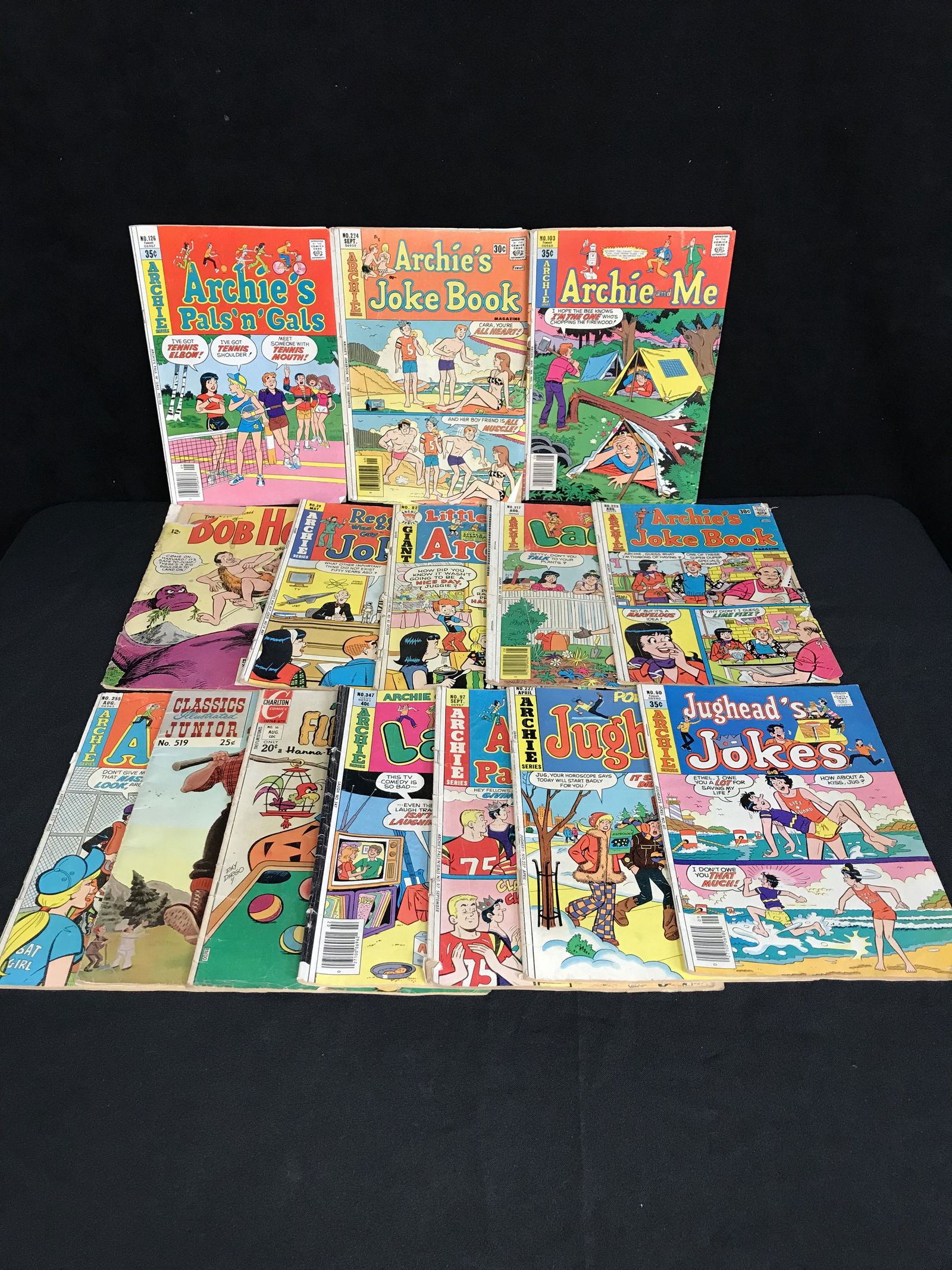 ARCHIE SERIES COMIC BOOK LOT (1 of 1)