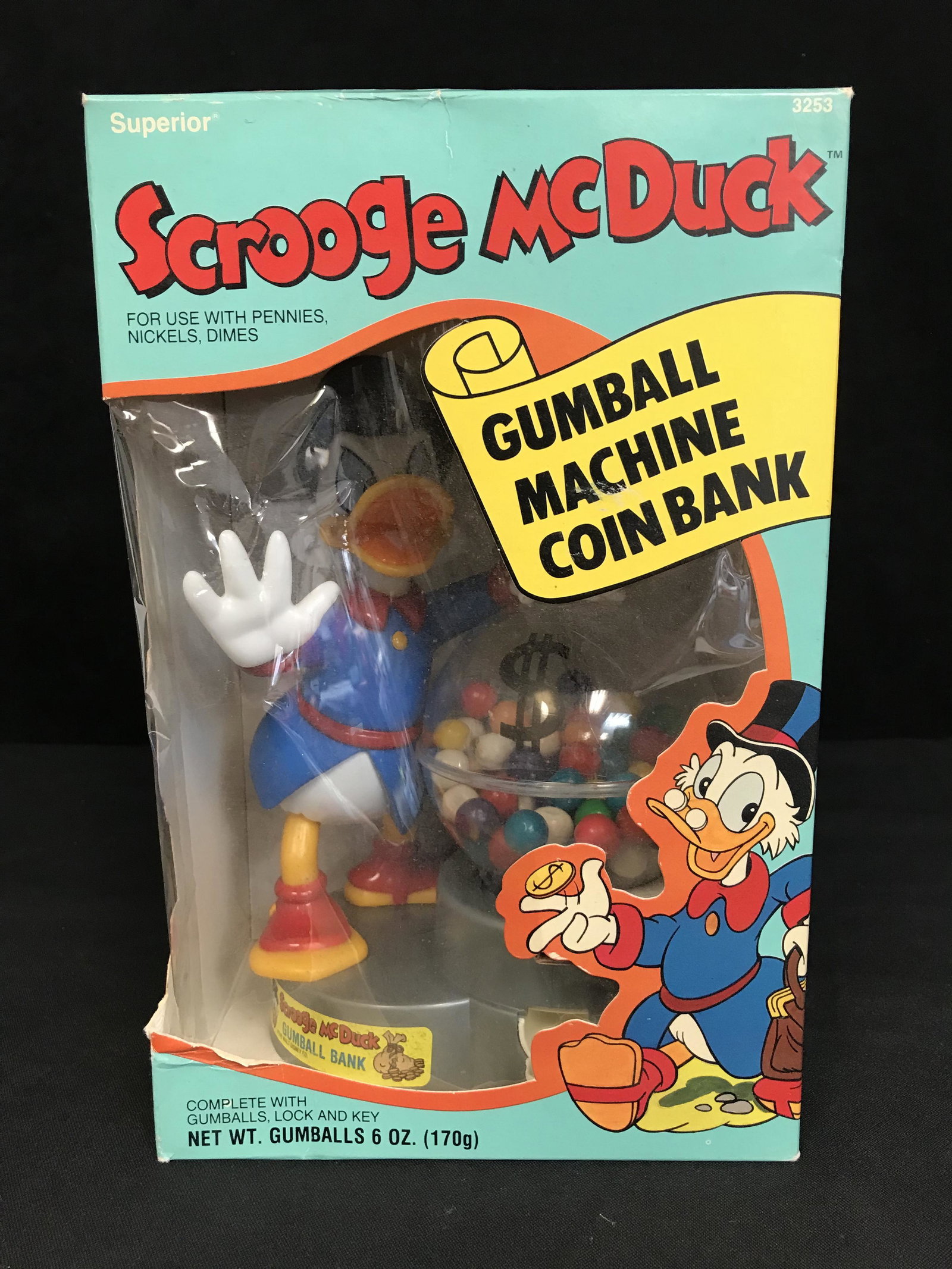 1980 SCROOGE MCDUCK SEALED GUMBALL BANK WITH ORIGINAL: 1980 SCROOGE MCDUCK SEALED GUMBALL BANK WITH ORIGINAL GUM
