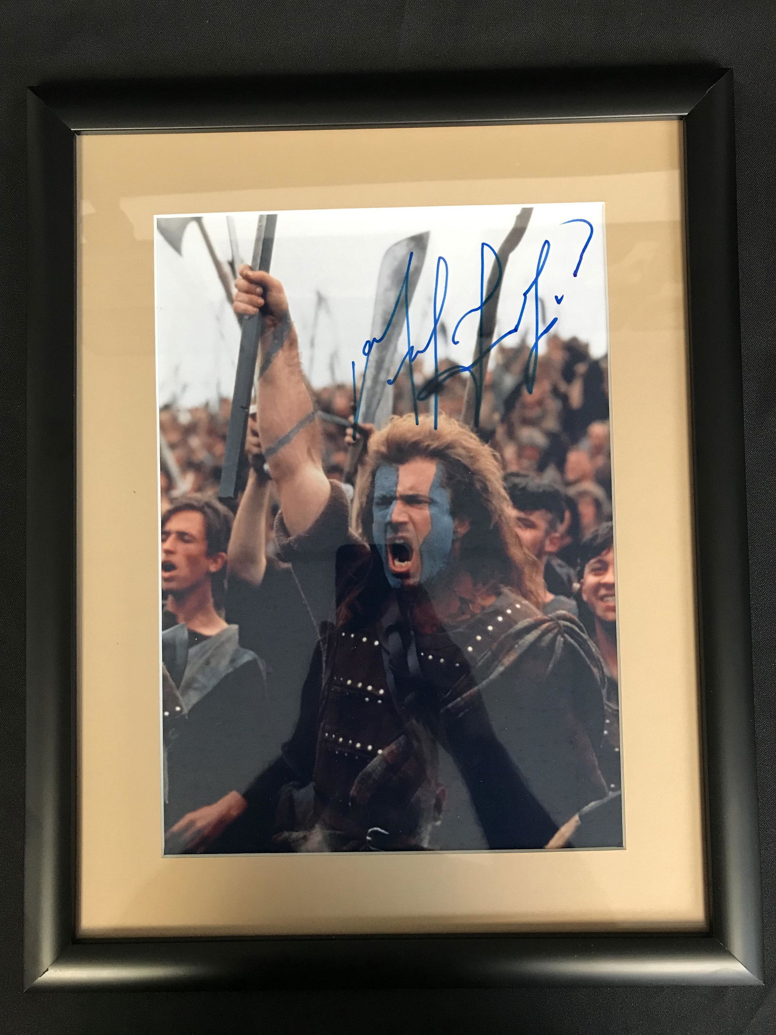 MEL GIBSON SIGNED BRAVEHEART 8X10 FRAMED PHOTO (RA COA) (1 of 2)
