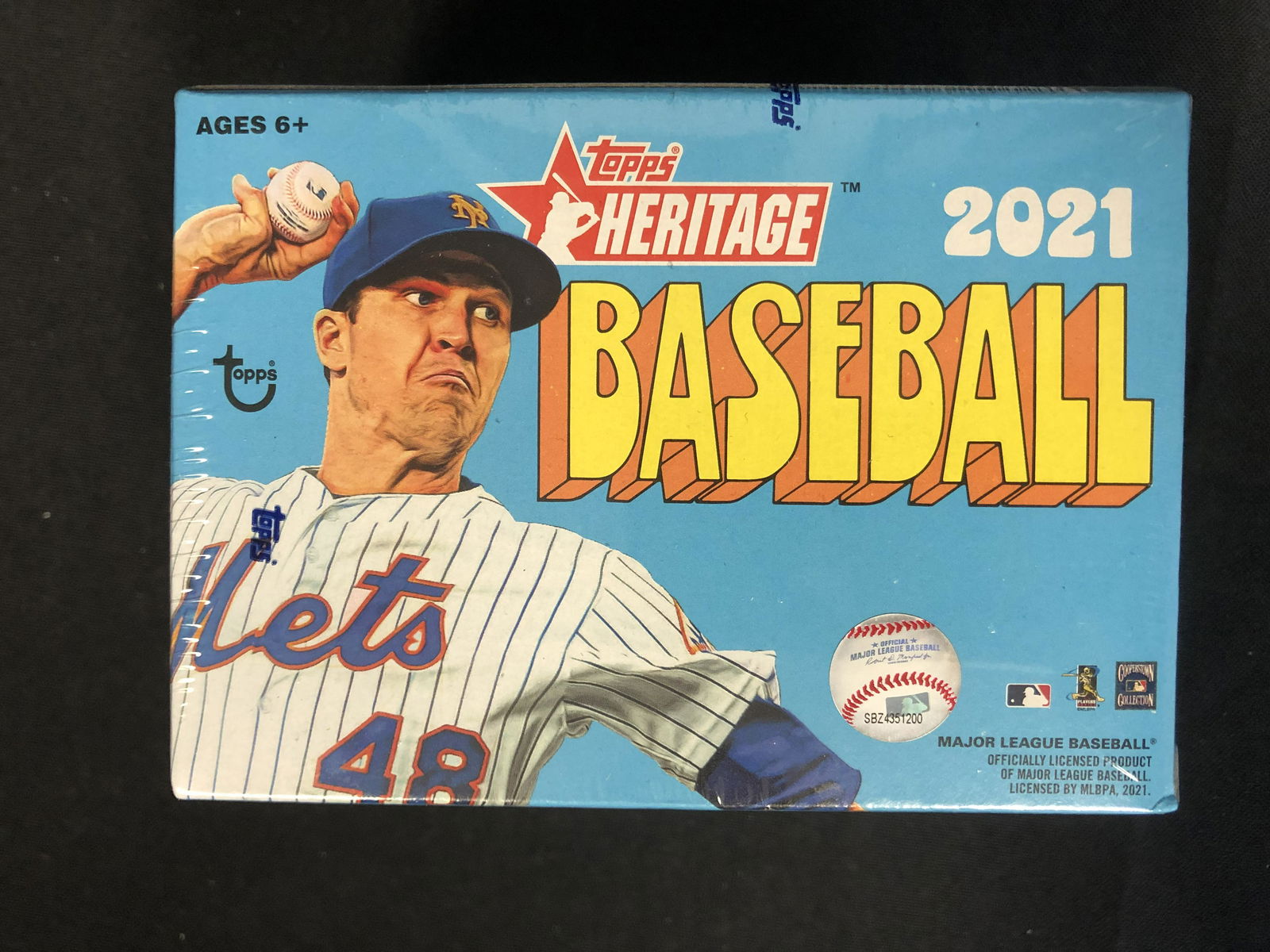 Topps 2021 Heritage Baseball Blaster Box 8 Packs Per Bo (1 of 1)