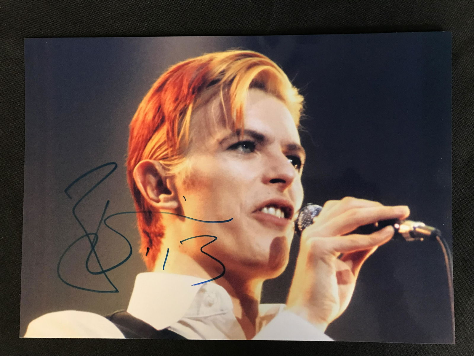 DAVID BOWIE SIGNED 8X10 PHOTO (R.A COA) (1 of 3)