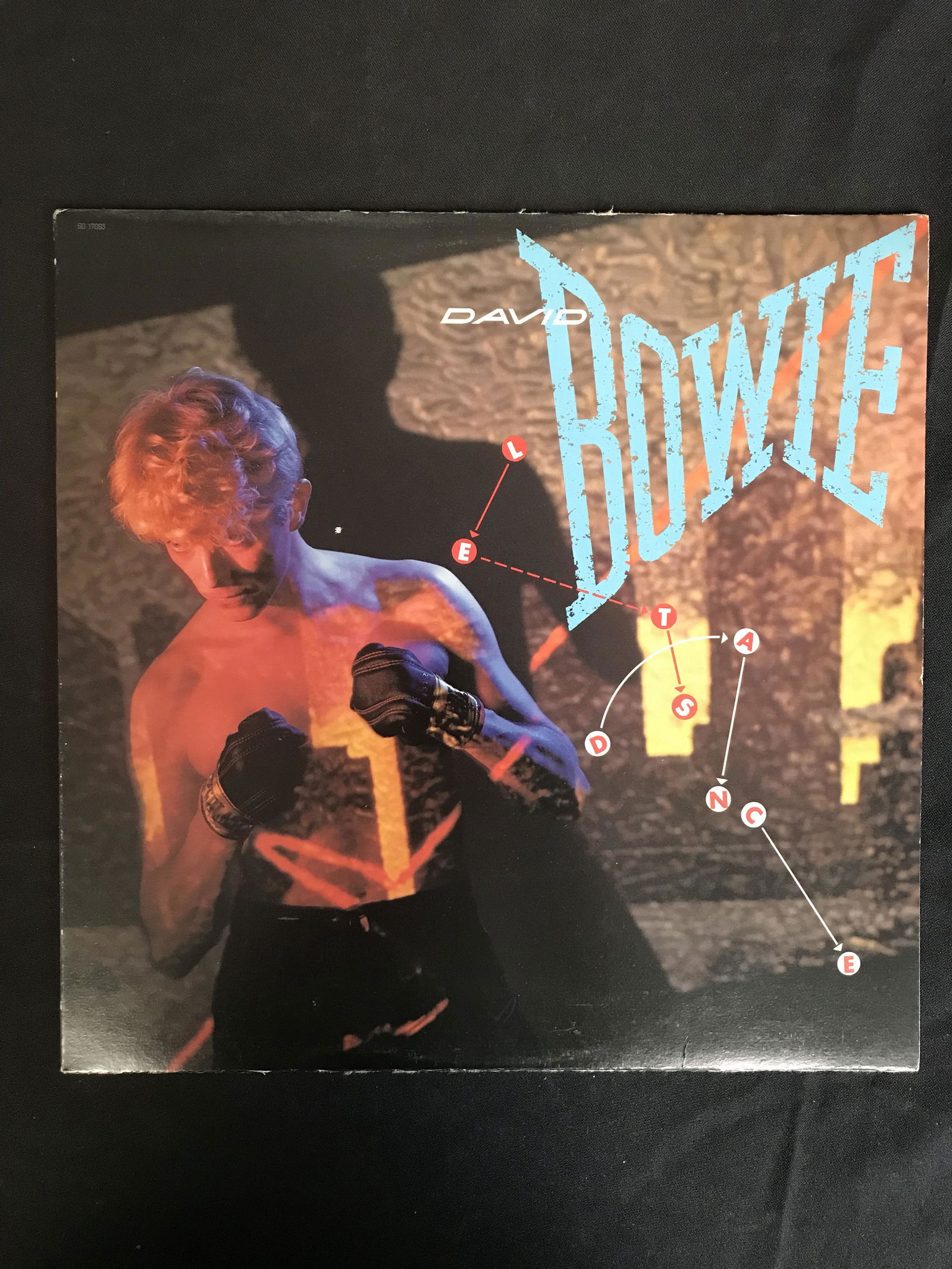 DAVID BOWIE "LET'S DANCE" VINYL RECORD (1 of 1)