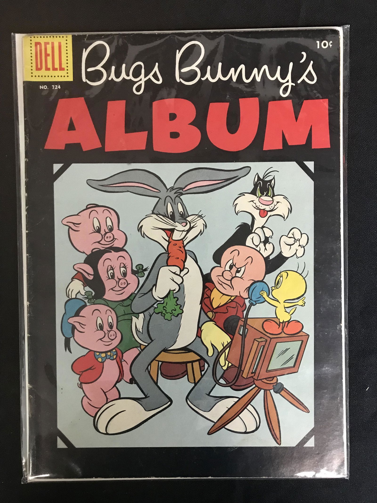BUGS BUNNY ALBUM #724 (DELL COMICS) (1 of 1)