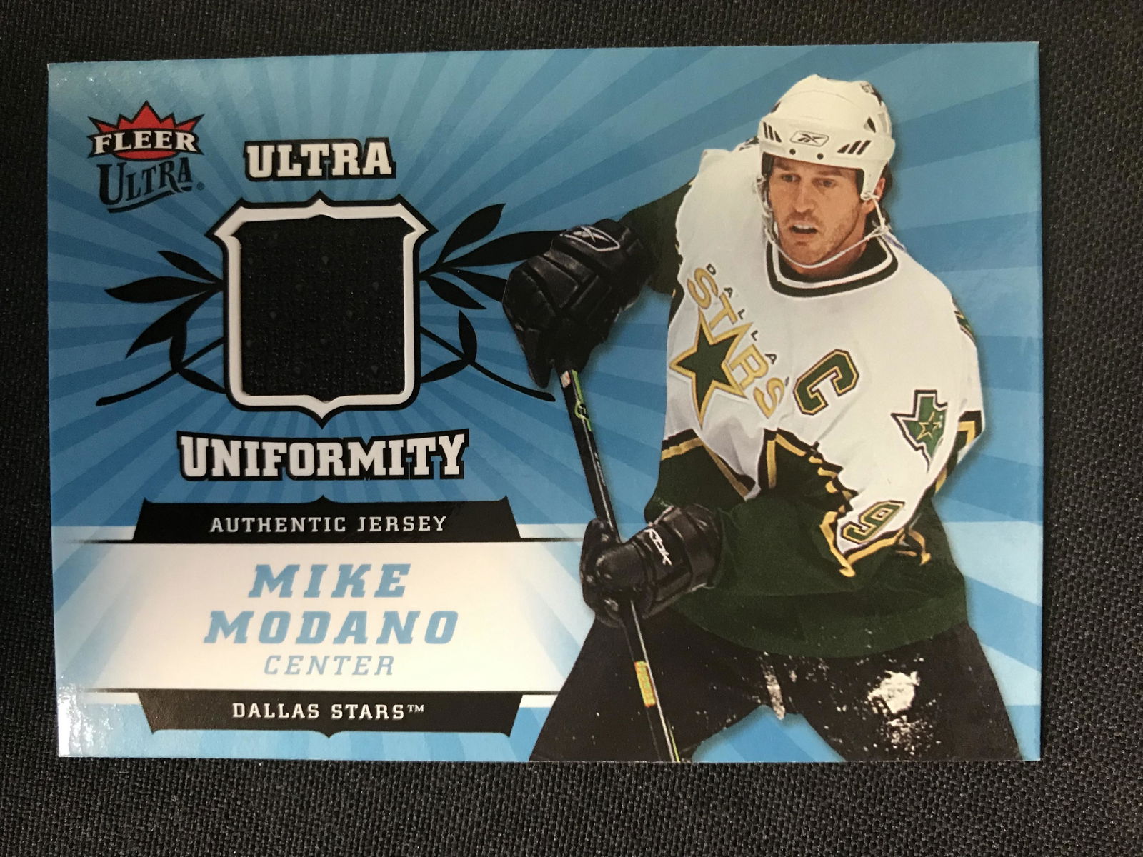 2006-07 Fleer Ultra Uniformity Mike Modano #U-MM (1 of 1)
