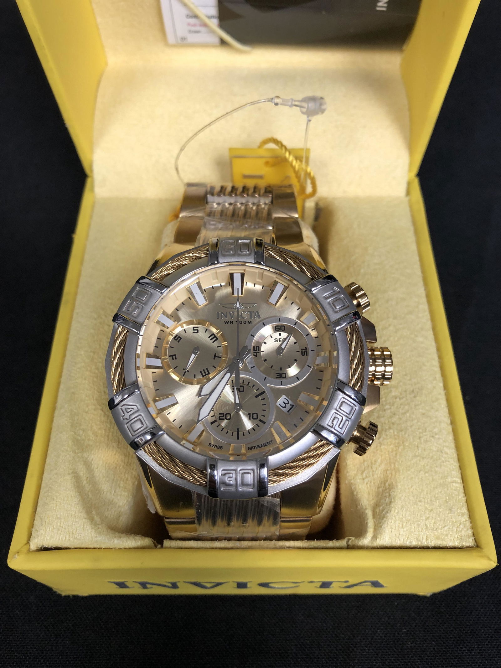 BRAND NEW INVICTA INVINCIBLE WITH SWISS MOVEMENT +BOX: BRAND NEW INVICTA INVINCIBLE WITH SWISS MOVEMENT +BOX AND PAPERS AND PRICE TAG $1130.00