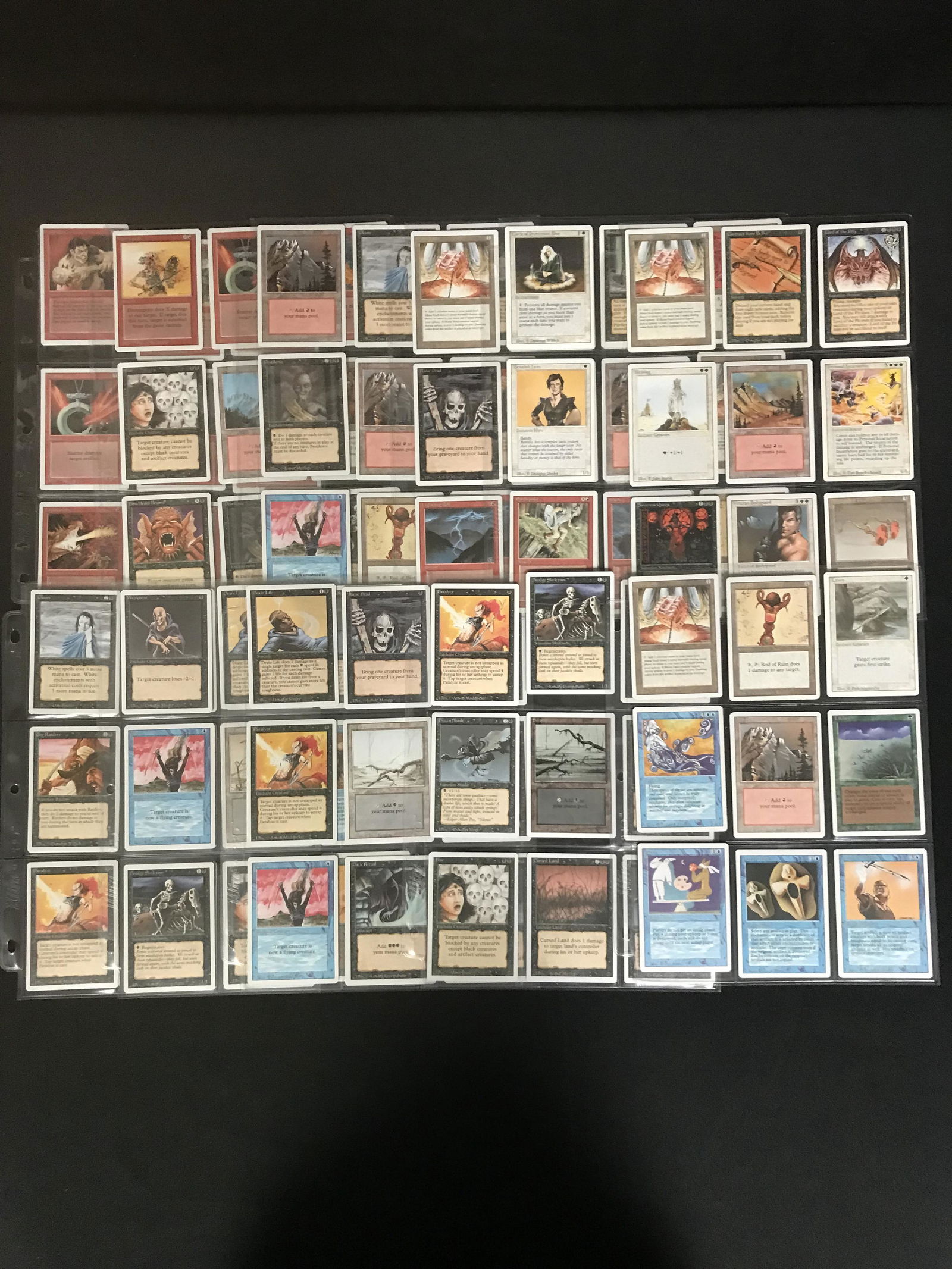 MAGIC THE GATHERING CARD LOT (EARLY 1990s) (1 of 1)