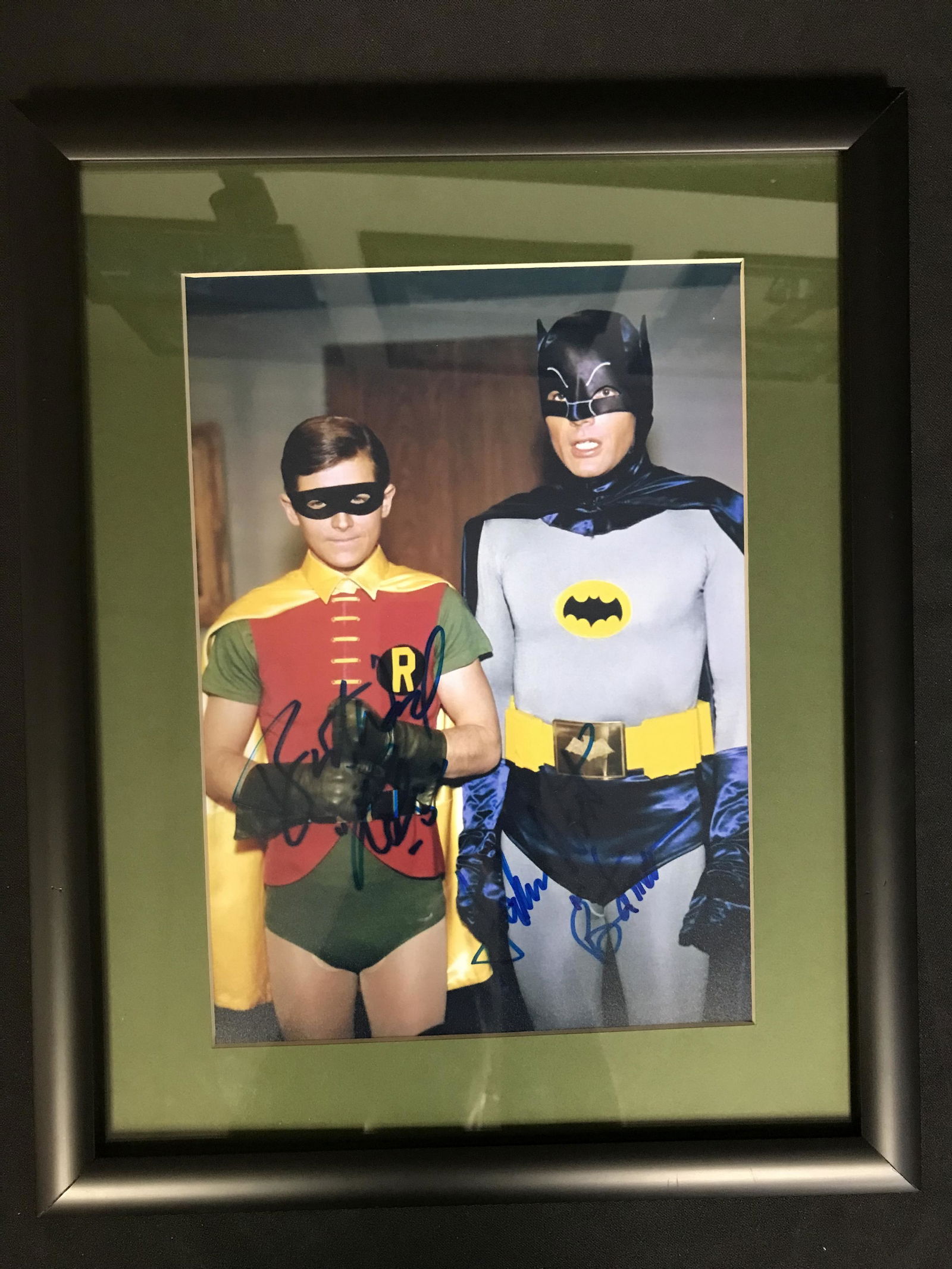 ADAM WEST & BURT WARD SIGNED BATMAN & ROBIN PHOTO (REAL (1 of 2)