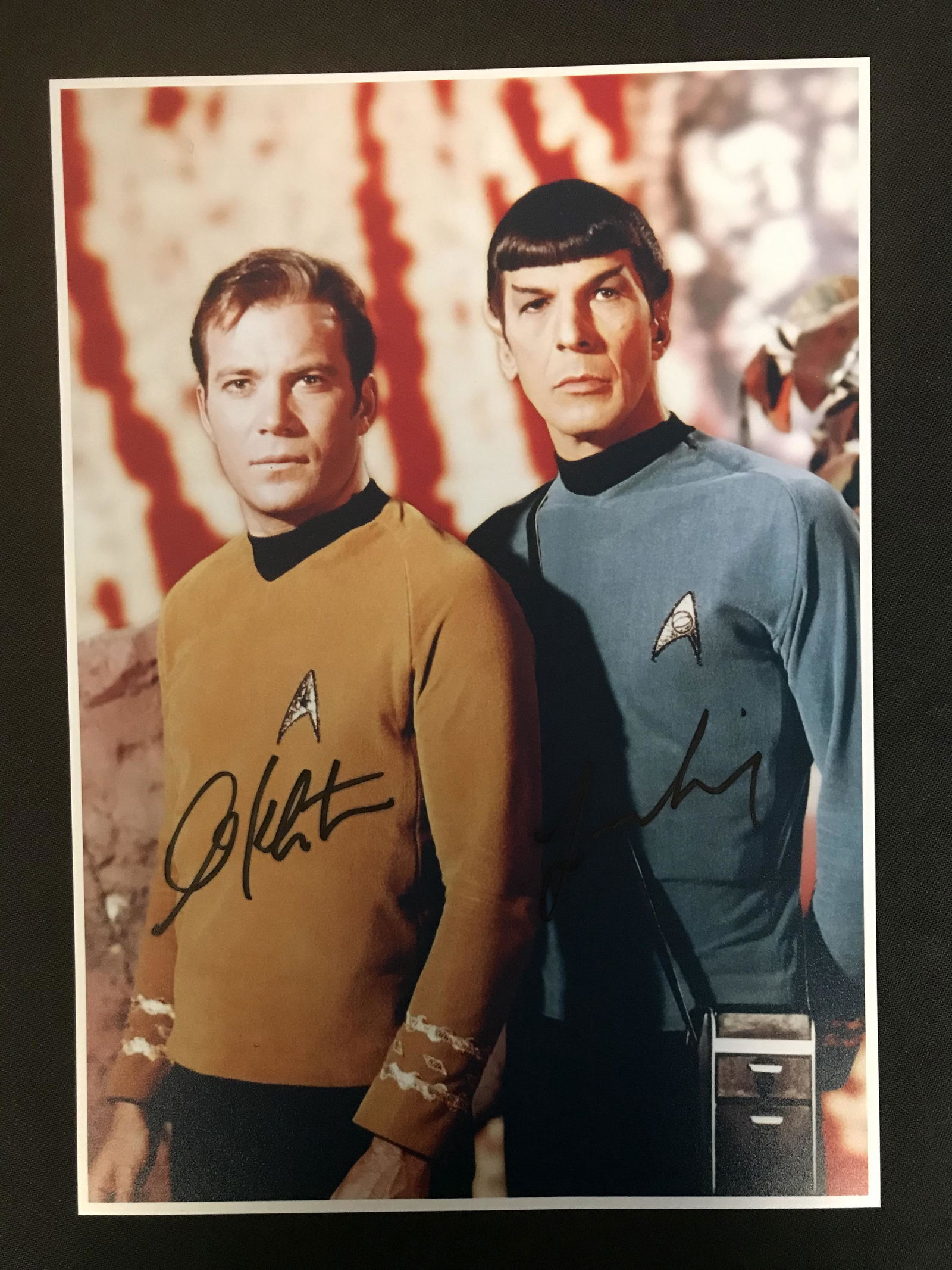 WILL SHTANER & LEONARD NEMOY AUTOGRAPHED 8 X 10 PHOTO ( (1 of 3)