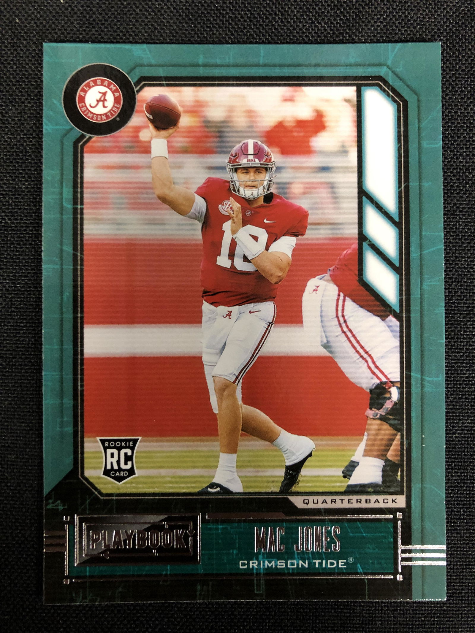 2021 PANINI PLAYBOOK MAC JONES ROOKIE CARD (1 of 2)