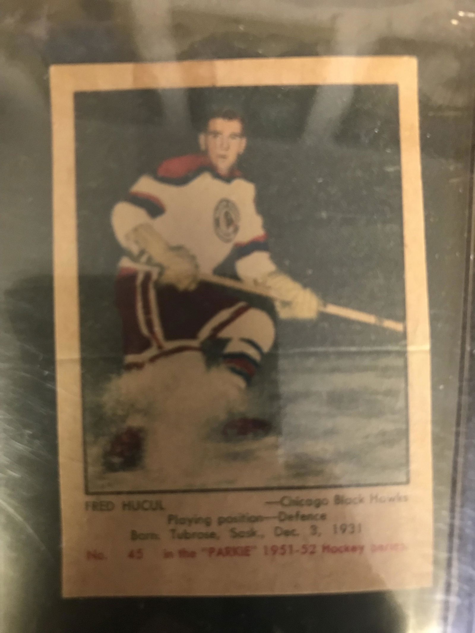1951 PARKHURST FRED HUCUL HOCKEY CARD (1 of 1)
