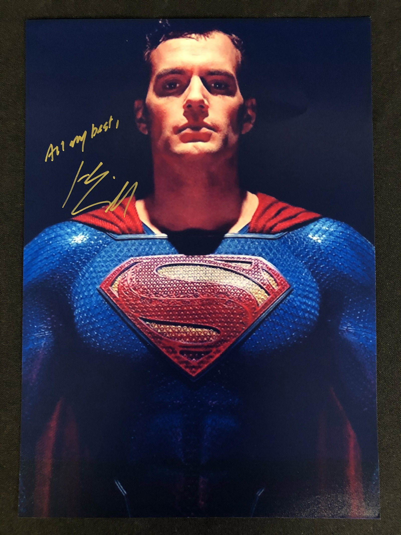HENRY CAVILL SIGNED JUSTICE LEAGUE 8 X 10 (RA COA): HENRY CAVILL SIGNED JUSTICE LEAGUE 8 X 10 (RA COA)