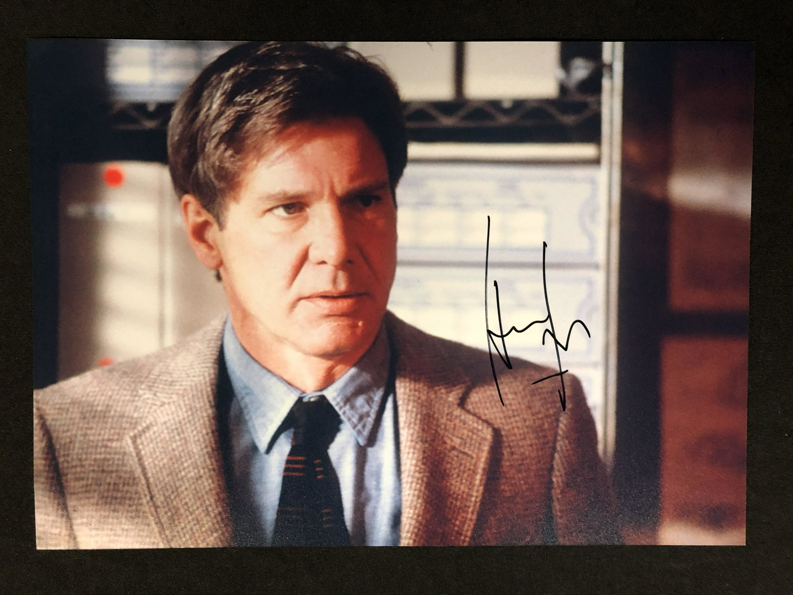 HARRISON FORD SIGNED 8 X 10 ( RA COA): HARRISON FORD SIGNED 8 X 10 ( RA COA)