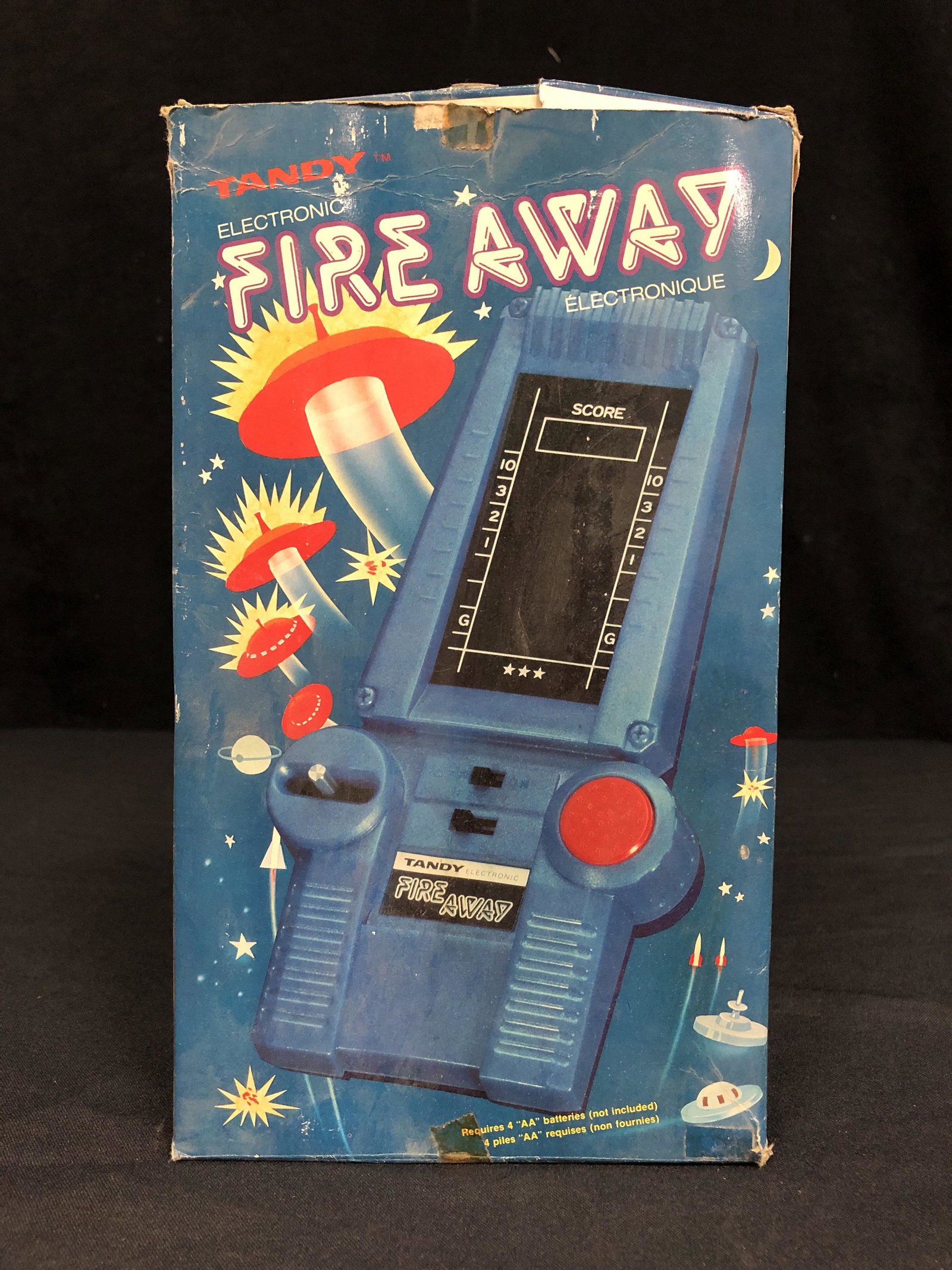 VINTAGE TANDY HANDHELD ARCADE FIRE AWAY IN BOX: VINTAGE TANDY HANDHELD ARCADE FIRE AWAY IN BOX