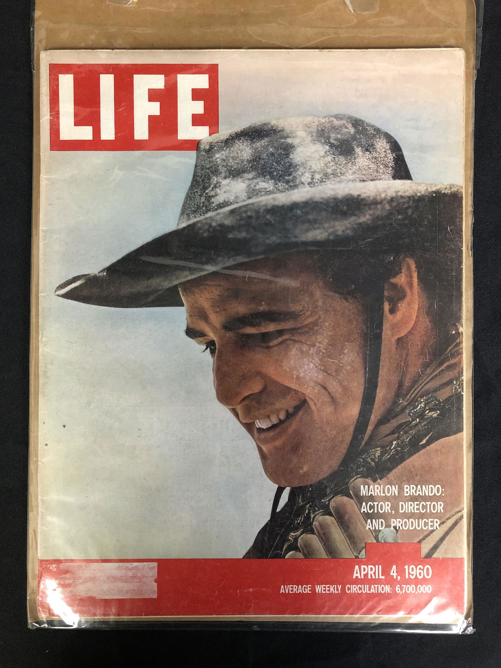 1960 LIFE MAGAZINE MARLON BRANDO COVER (1 of 1)