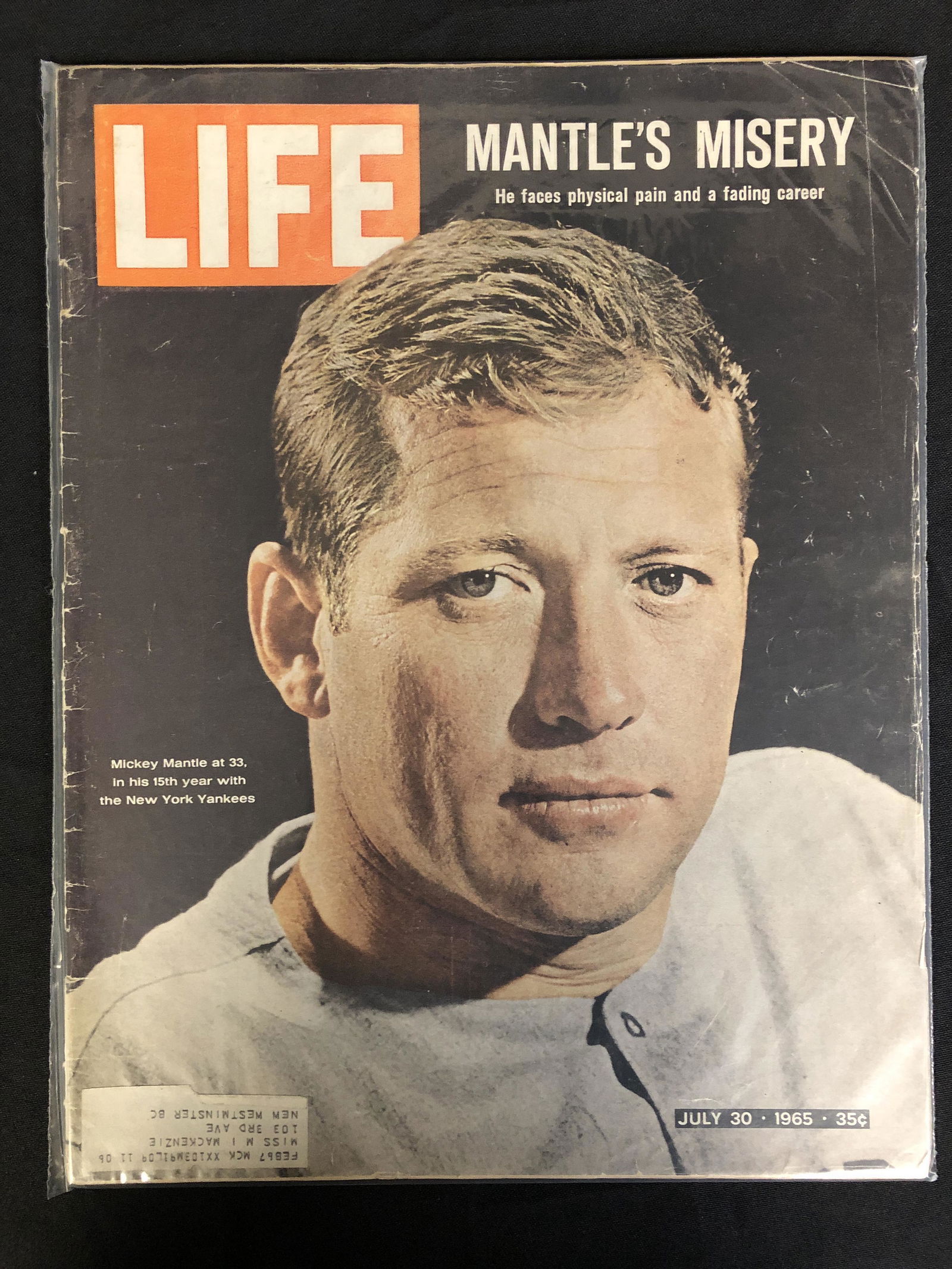 1965 LIFE MAGAZINE MICKEY MANTLE COVER (1 of 1)