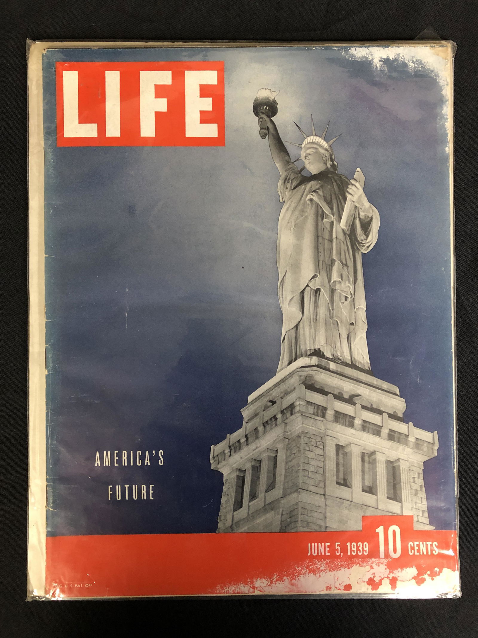 1939 LIFE MAGAZINE AMERICAS FUTURE COVER STATUE OF (1 of 1)