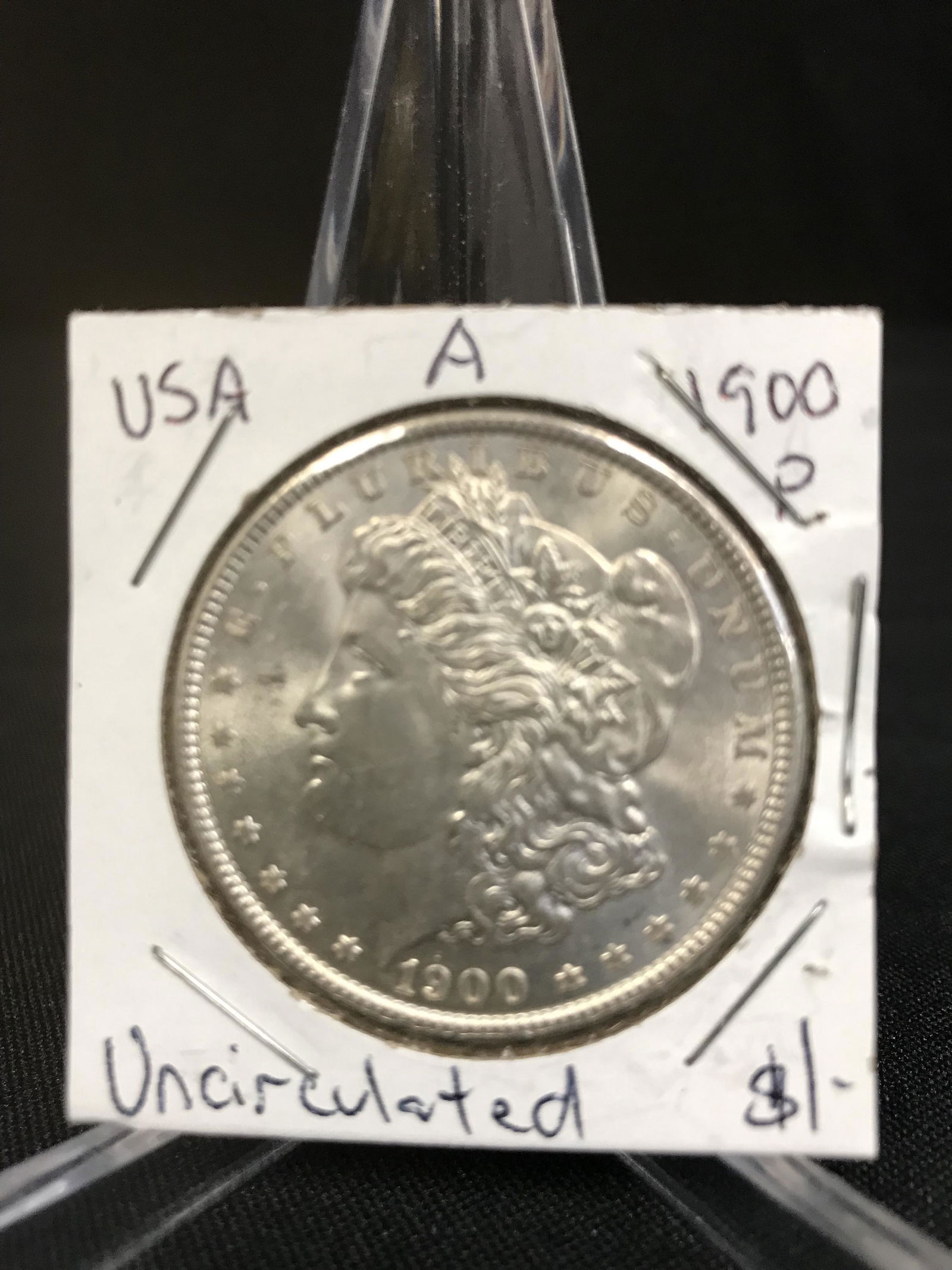 1900 P UNCIRCULATED MORGAN SILVER DOLLAR .900 SILVER: 1900 P UNCIRCULATED MORGAN SILVER DOLLAR .900 SILVER