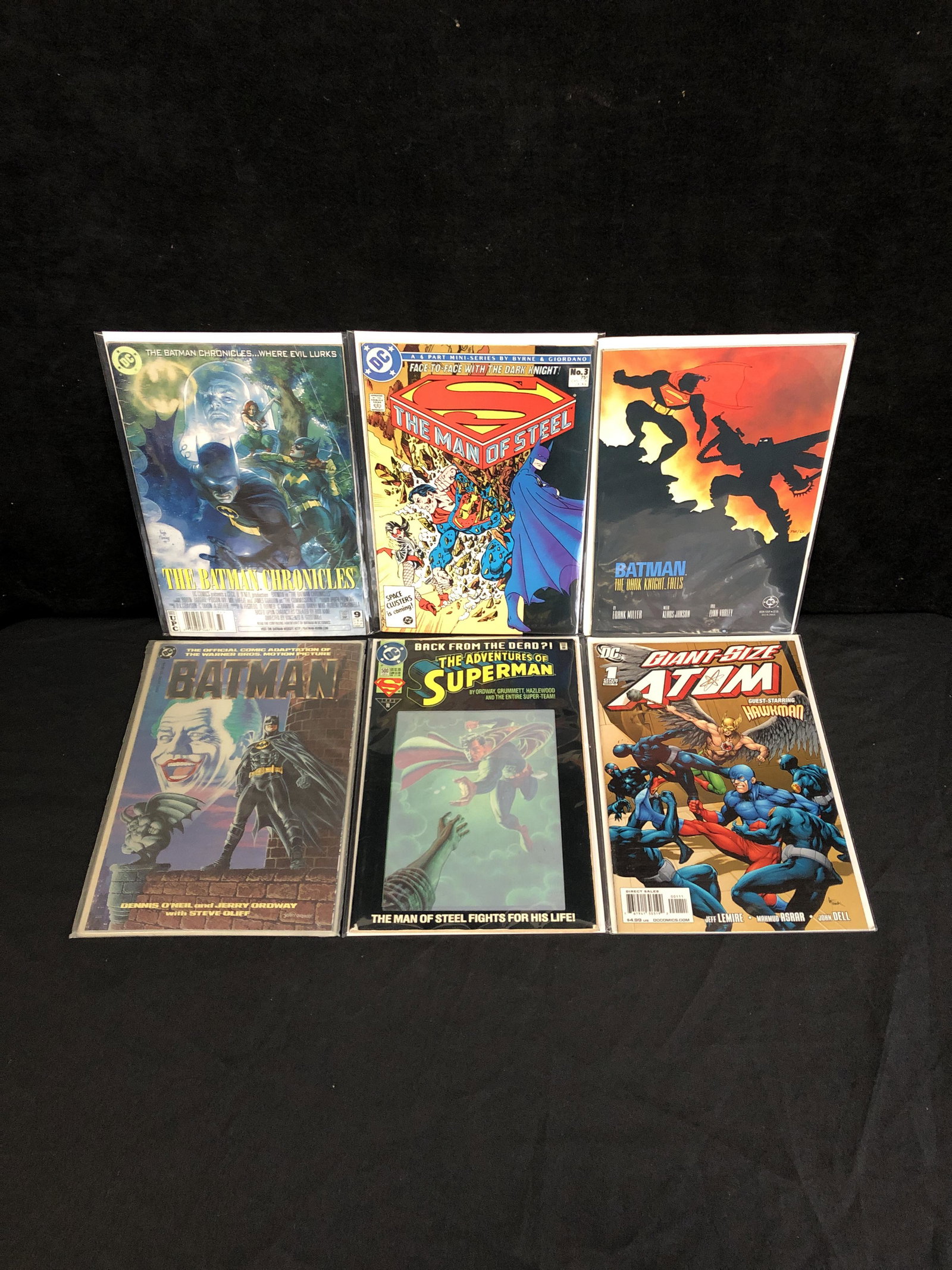 VARIOUS DC AND MARVEL SUPERHERO COMIC LOT (1 of 1)