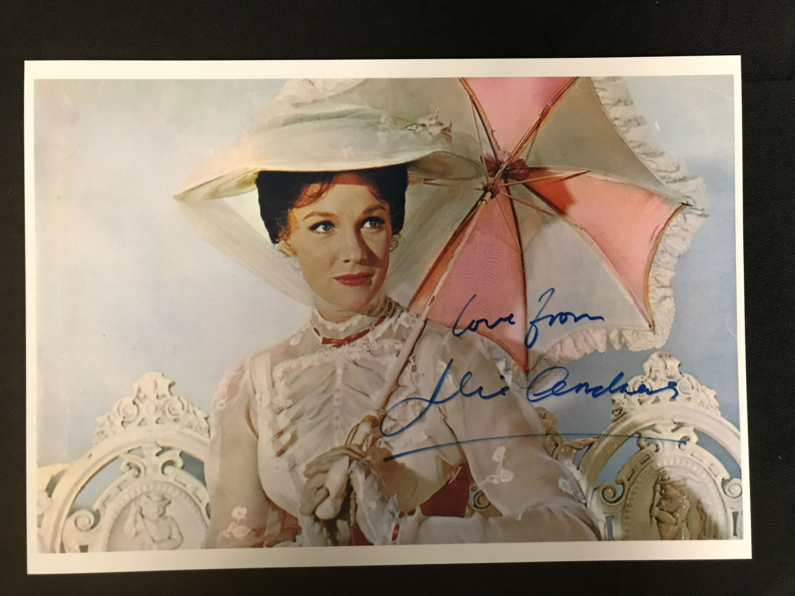 JULIE ANDREWS SIGNED MARY POPPINS 8 X 10 ( RA COA) (1 of 3)