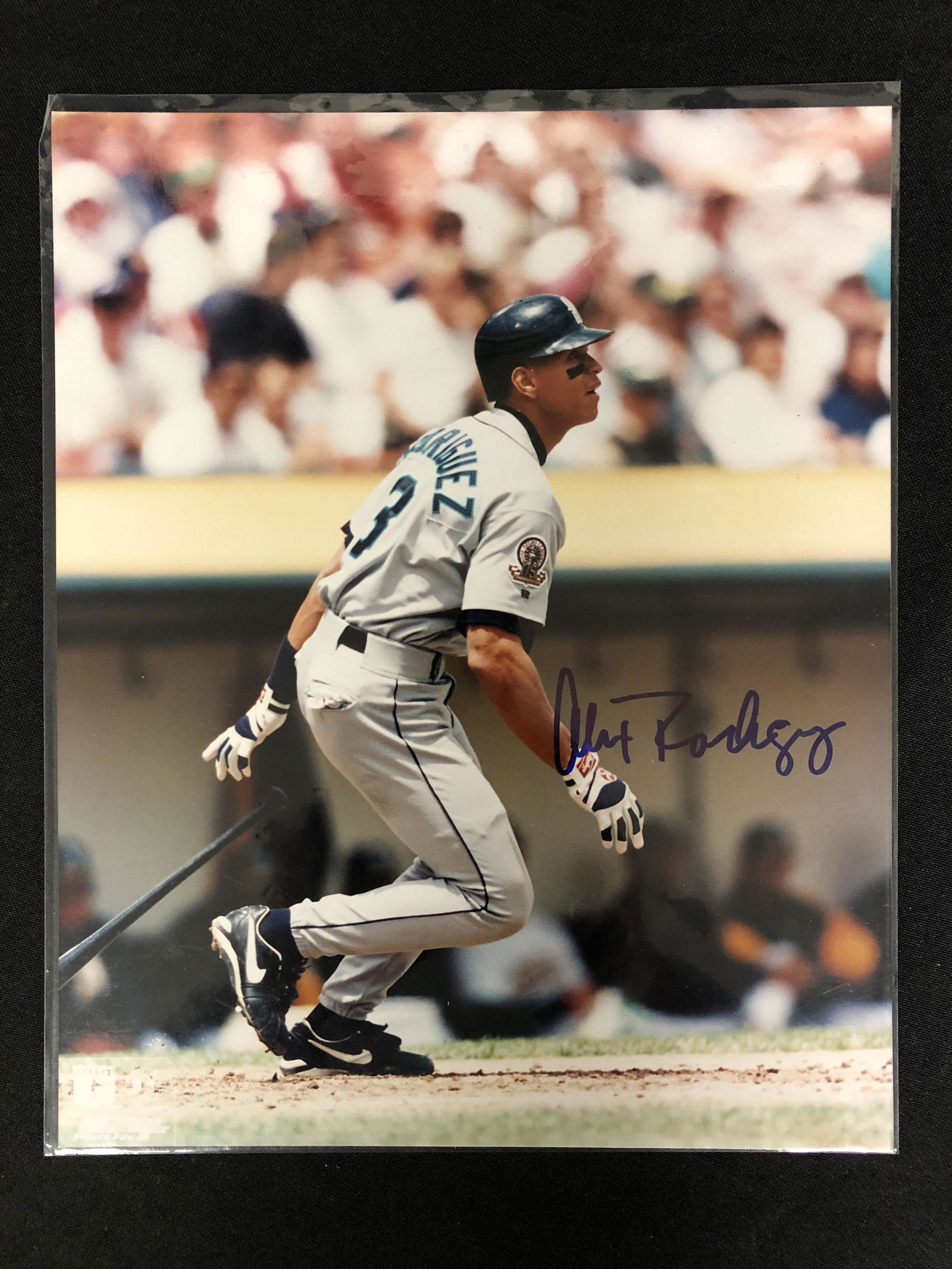 ALEX RODRIGUEZ SIGNED 8 X 10 (1 of 2)