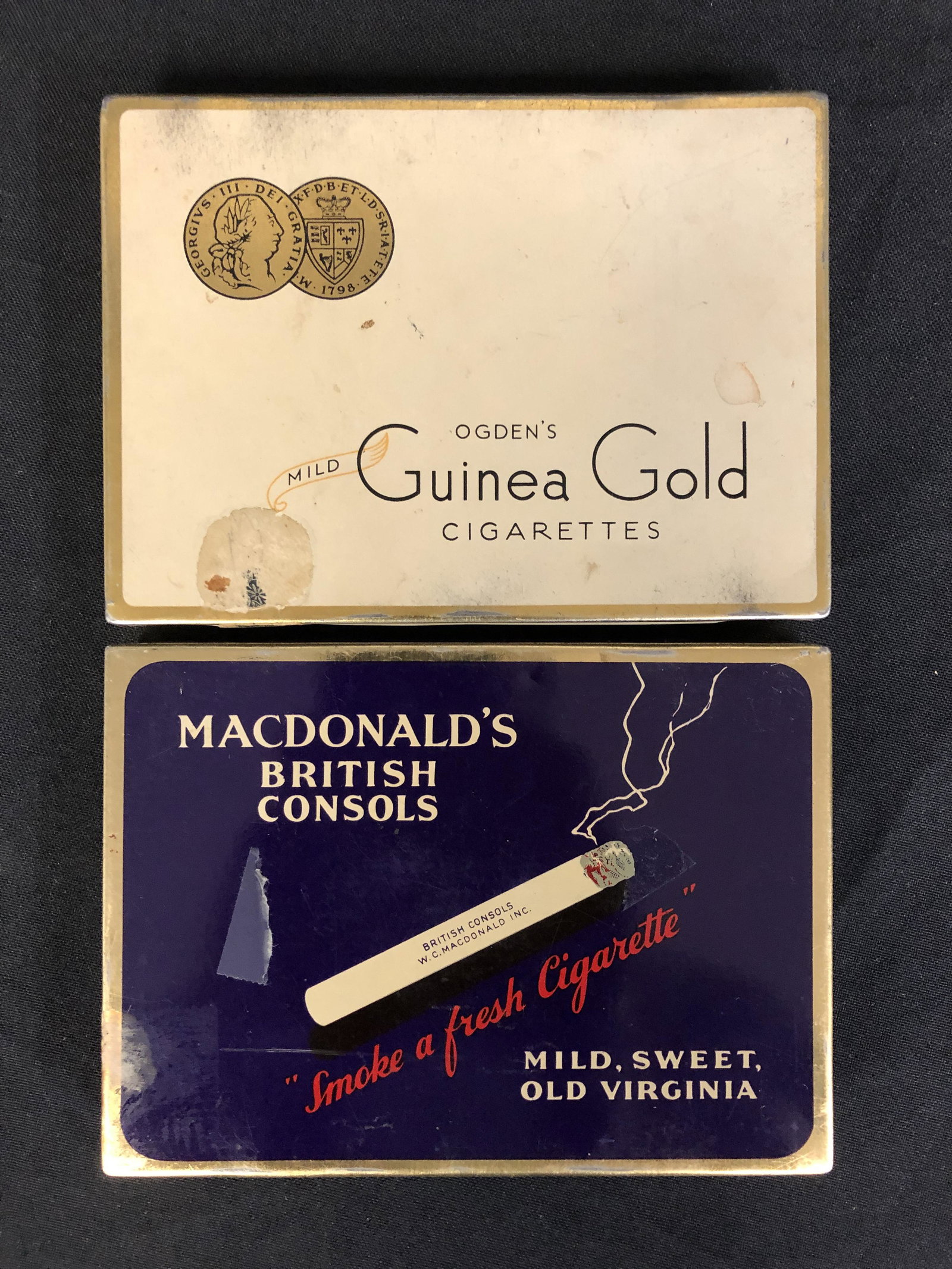 VINTAGE CIGARETTE CONTAINERS LOT: VINTAGE CIGARETTE CONTAINERS LOT