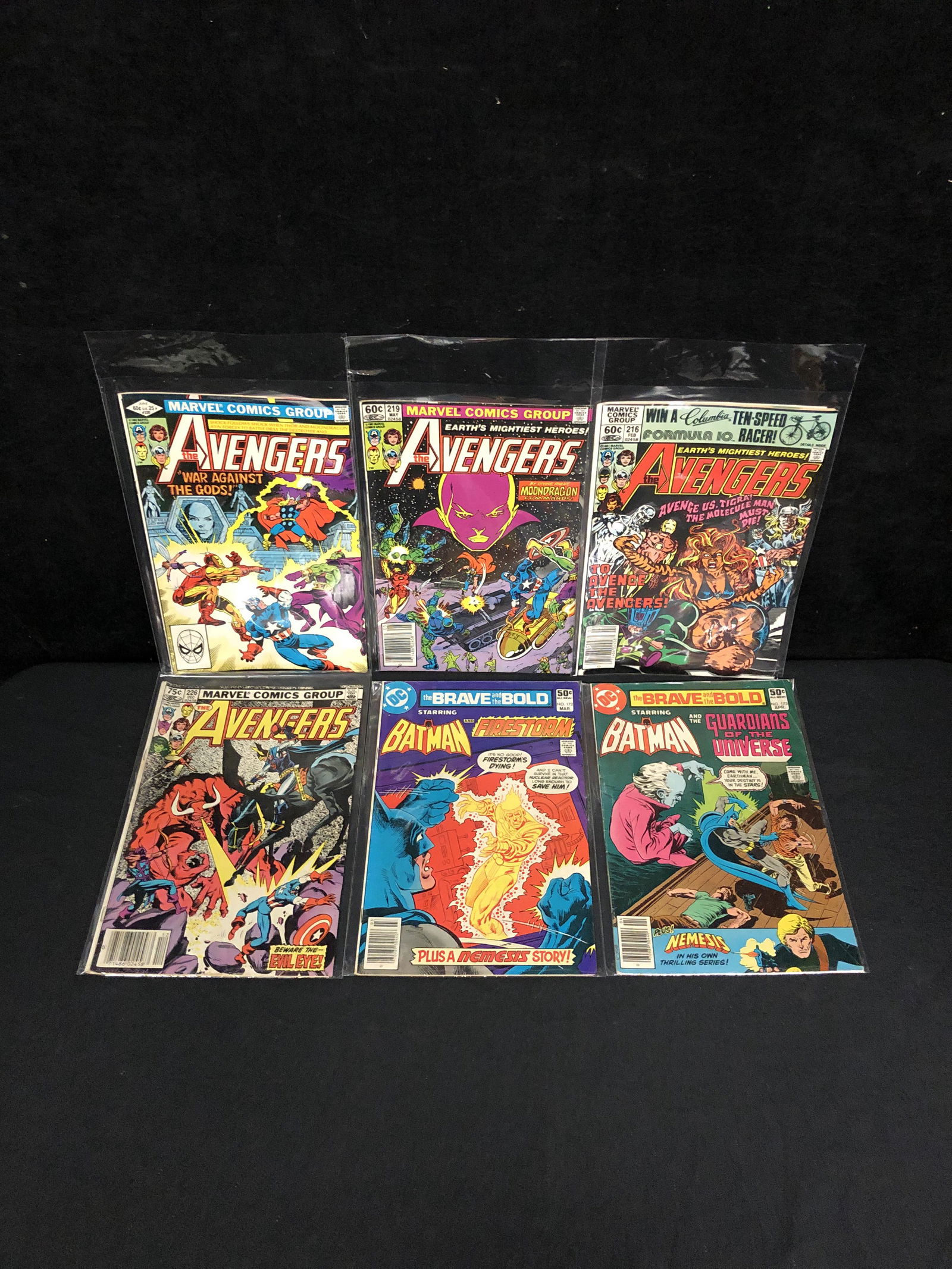 THE AVENGERS COMIC BOOK LOT (MARVEL COMICS) (1 of 1)