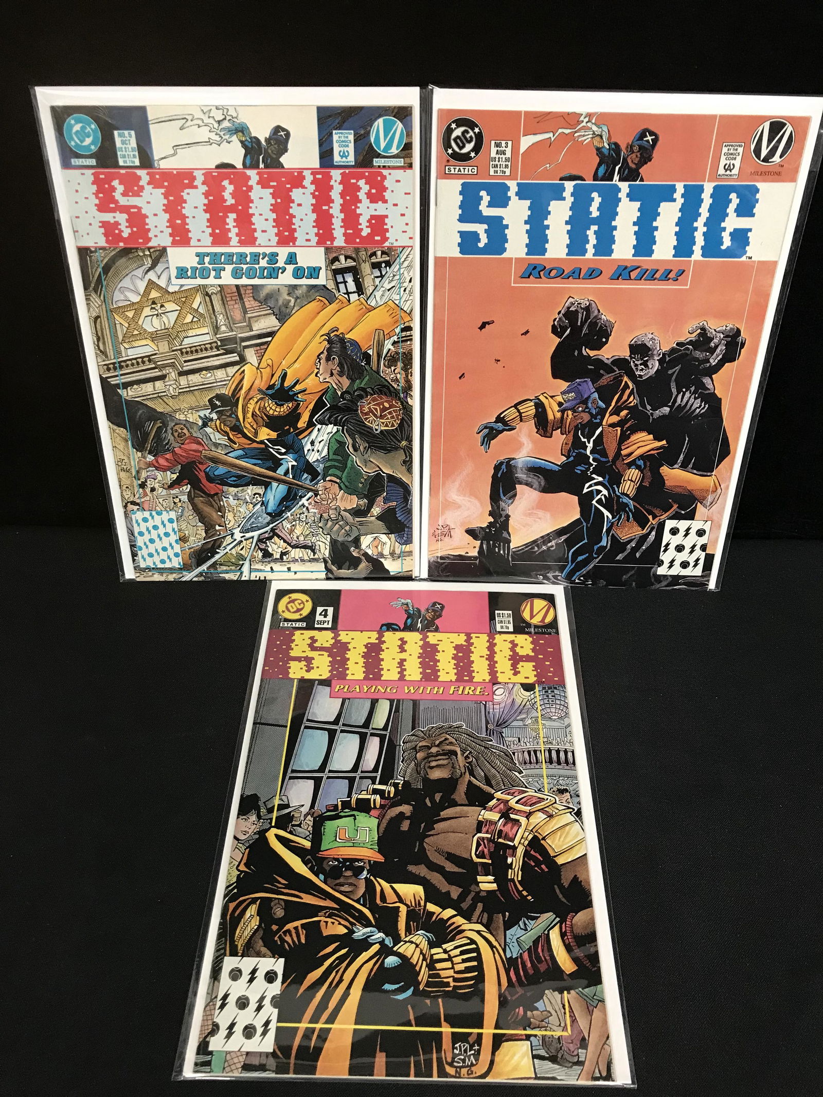 STATIC COMIC BOOK LOT (DC COMICS) (1 of 1)