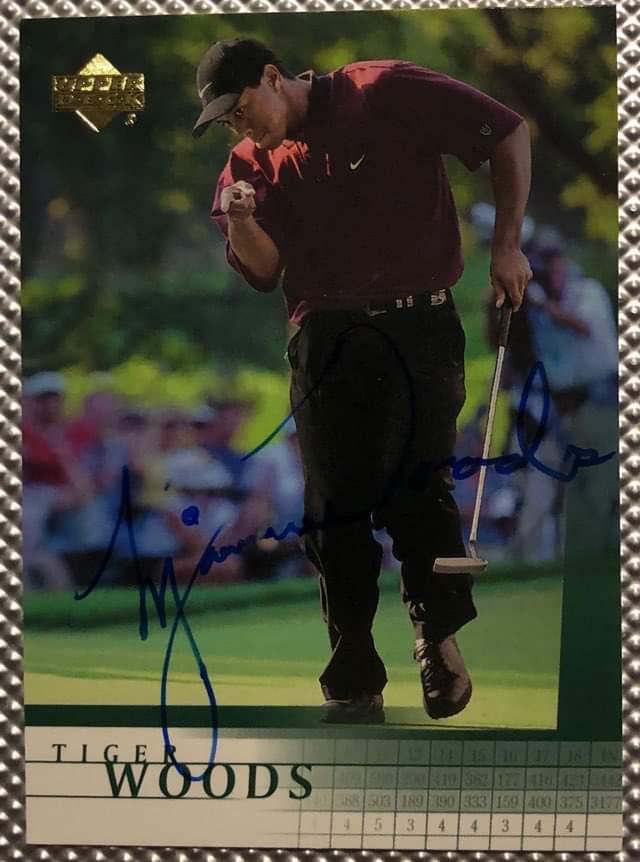 TIGER WOODS SIGNED ROOKIE CARD (1 of 2)