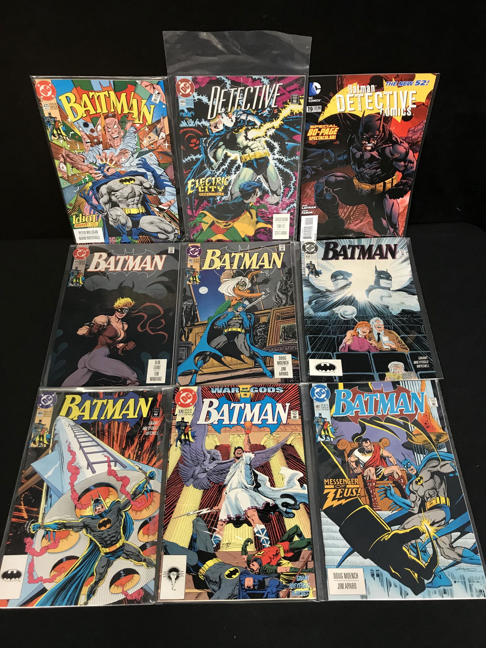 ASSORTED BATMAN COMIC BOOK LOT (DC COMICS) (1 of 1)