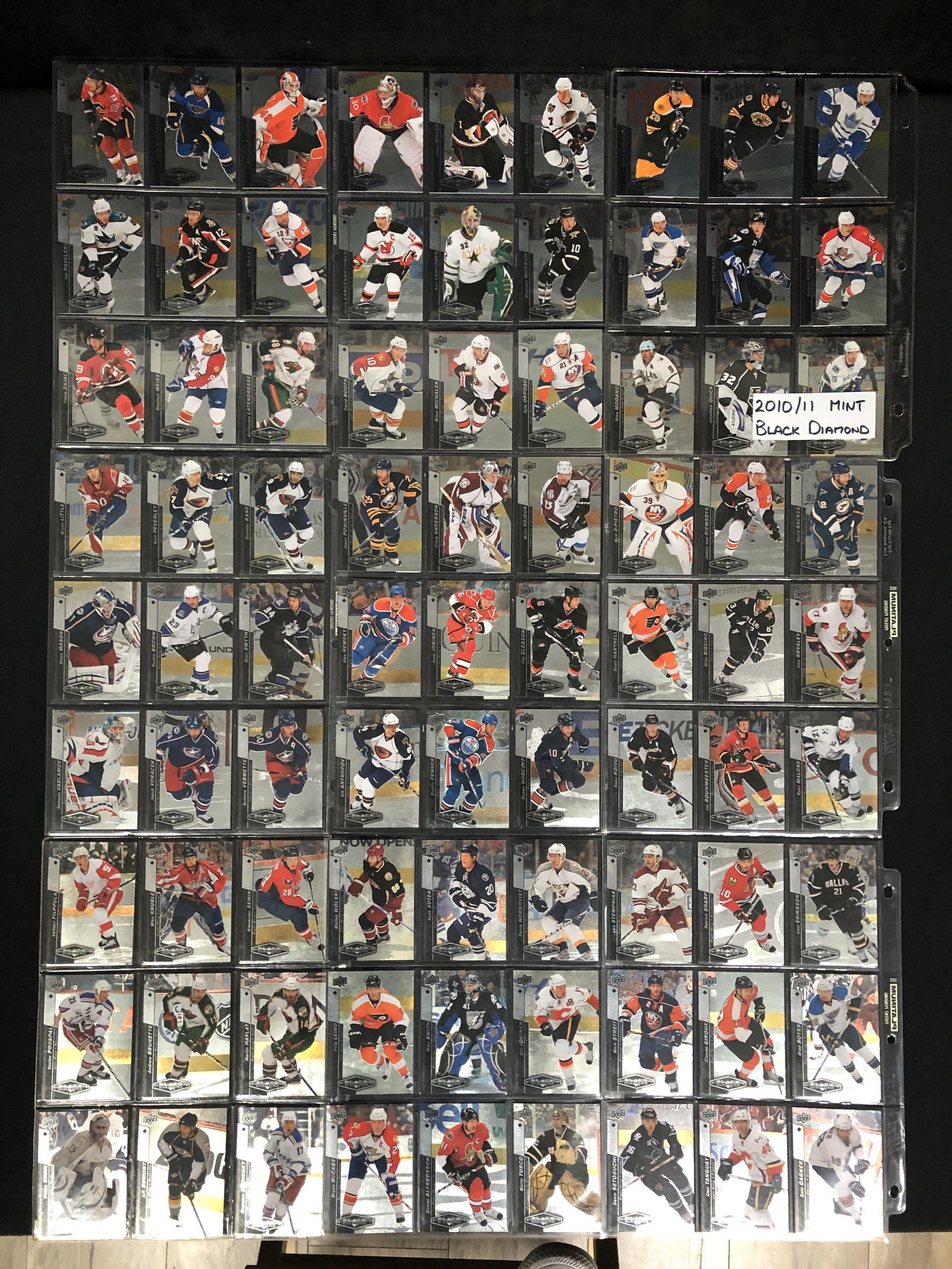 2010-11 BLACK DIAMOND HOCKEY CARD LOT (MINT CONDITION): 2010-11 BLACK DIAMOND HOCKEY CARD LOT (MINT CONDITION)
