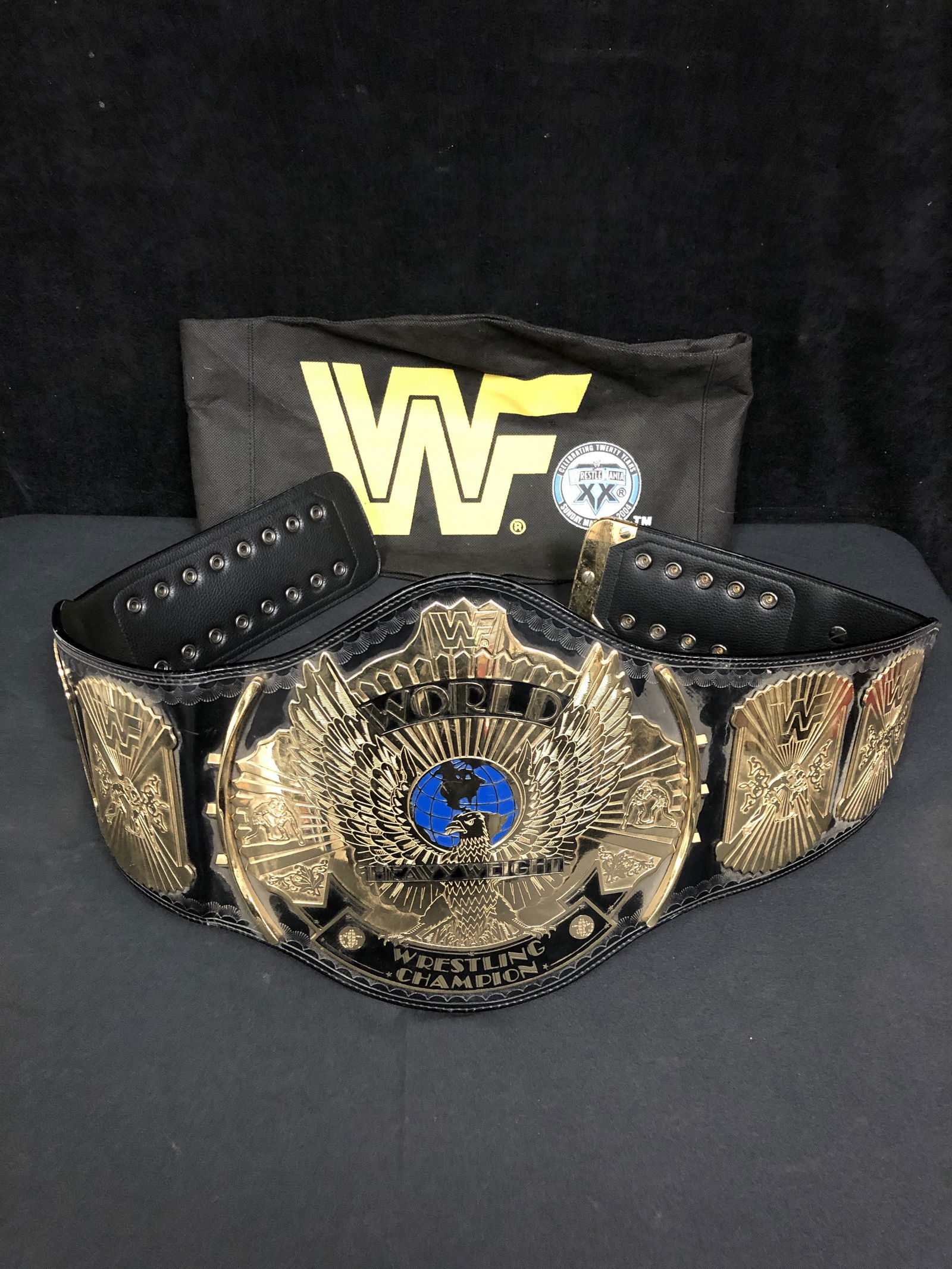 RIC FLAIR SIGNED PRO WWF CHAMPIOSHIP BELT (LTD EDITION (1 of 5)