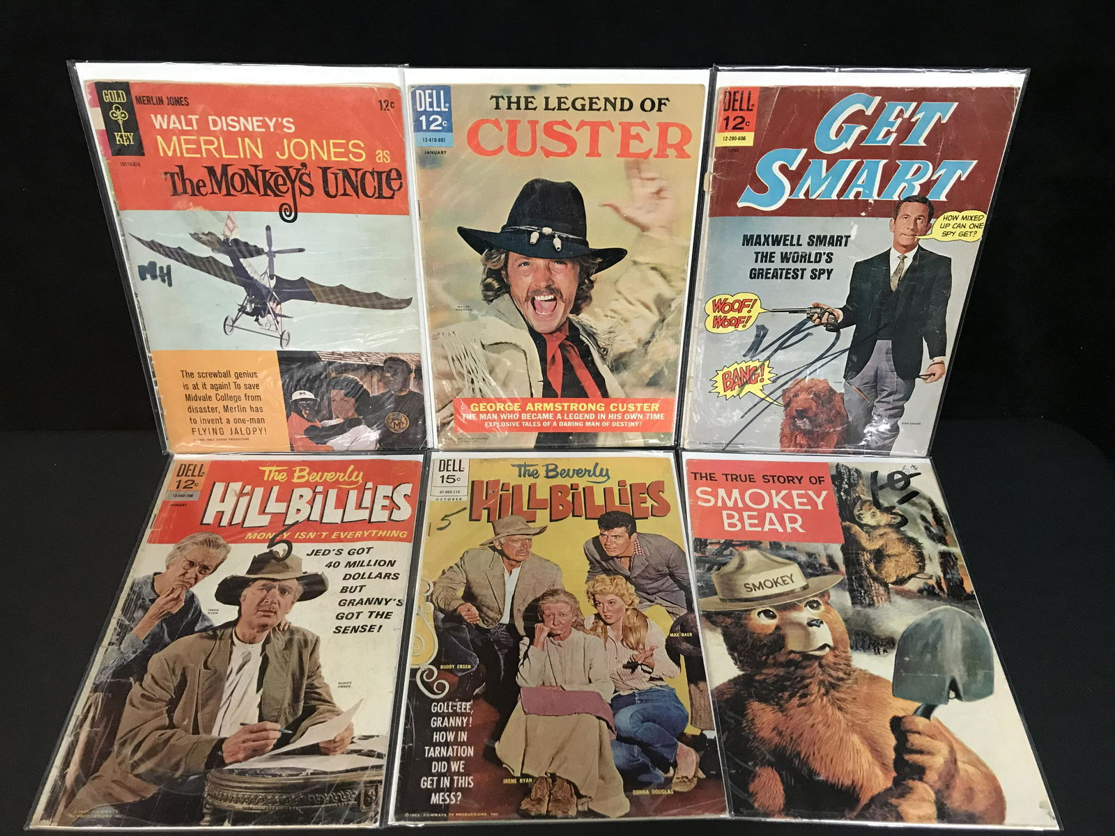 VINTAGE DELL/ GOLD KEY COMICS BOOK LOT (1 of 1)