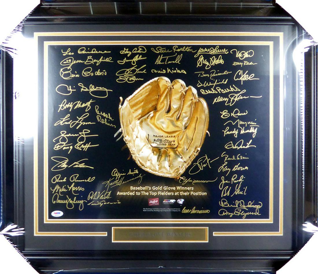 MLB Gold Glove Winners Autographed 16x20 Photo With 45 (1 of 1)