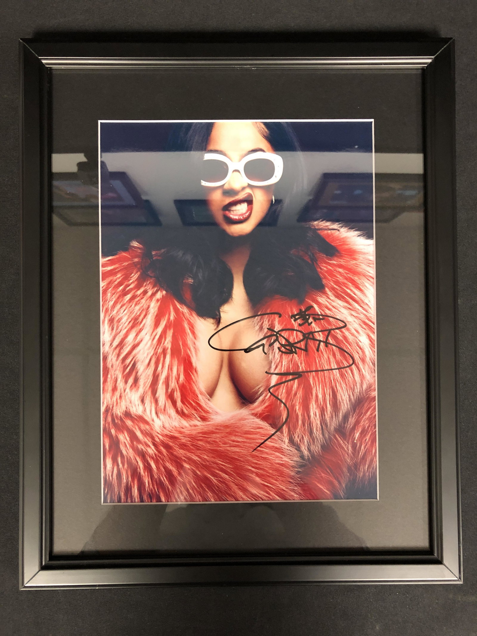 CARLIE B SIGNED AND FRAMED 8 X 10 ( RA COA): CARLIE B SIGNED AND FRAMED 8 X 10 ( RA COA)