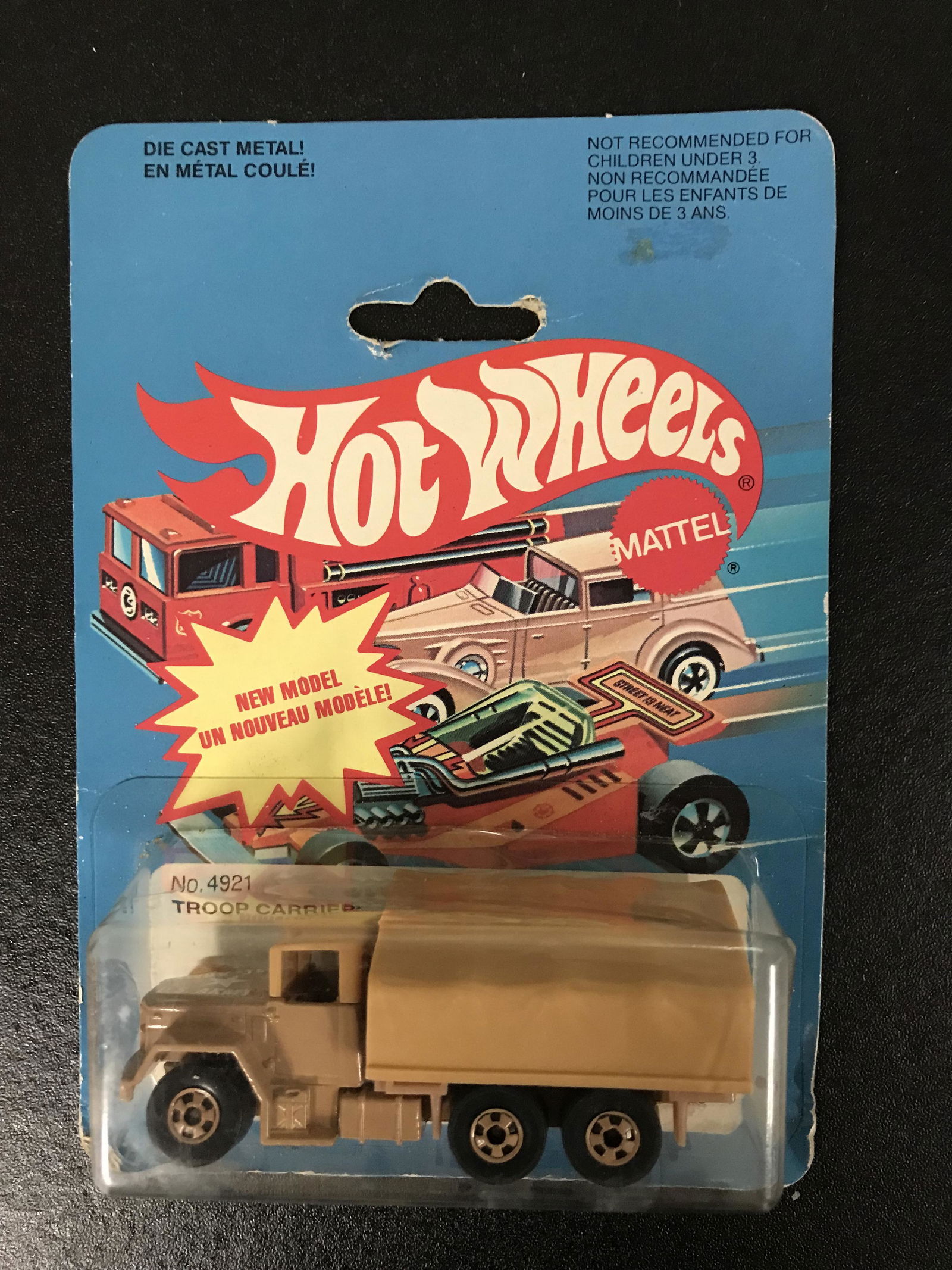 1982 MINT ON CARD HOT WHEELS TROOP CARRIER: 1982 MINT ON CARD HOT WHEELS TROOP CARRIER