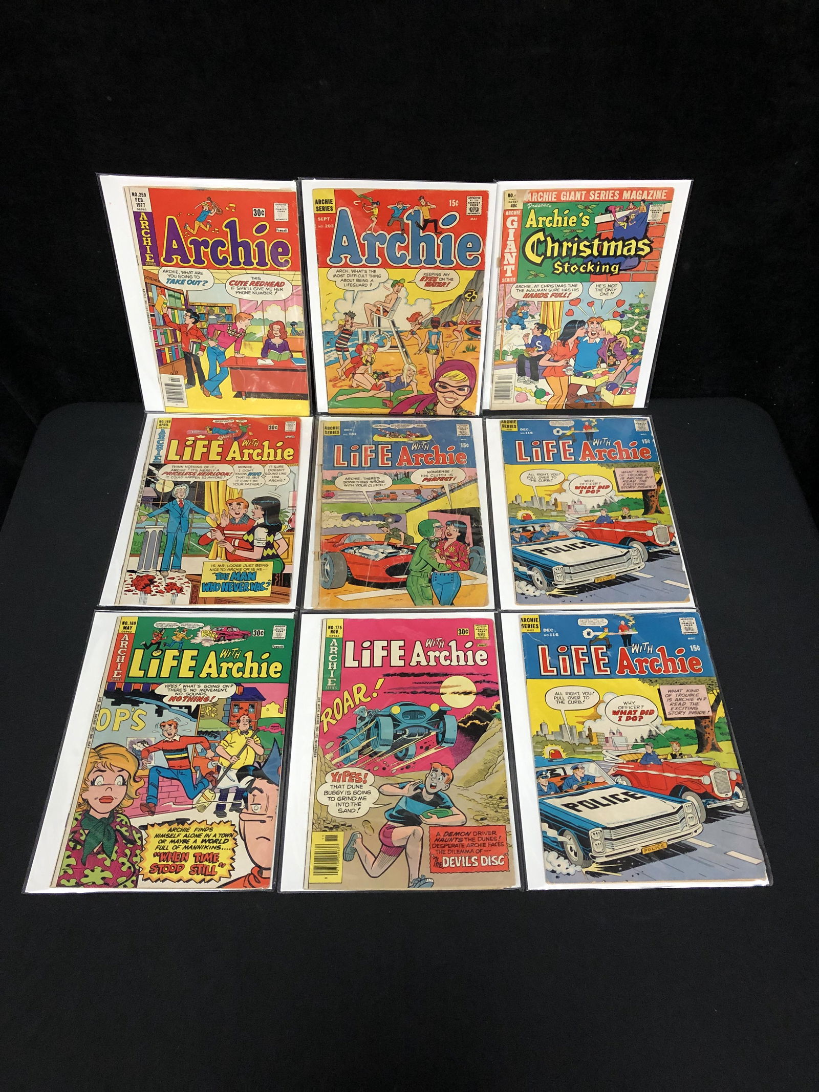 ARCHIE SERIES COMIC BOOK LOT (1 of 1)