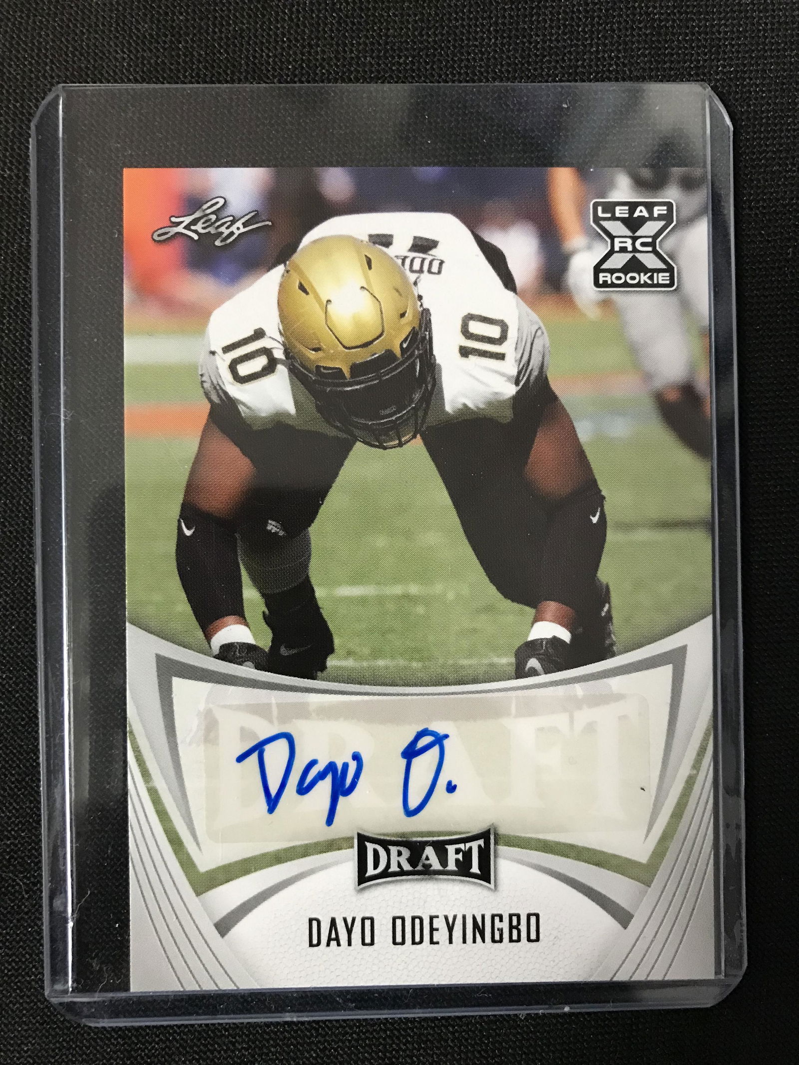 2021 LEAF DRAFT FOOTBALL #BA-DD1 DAYO ODEYINGBO RC AUTO (1 of 2)