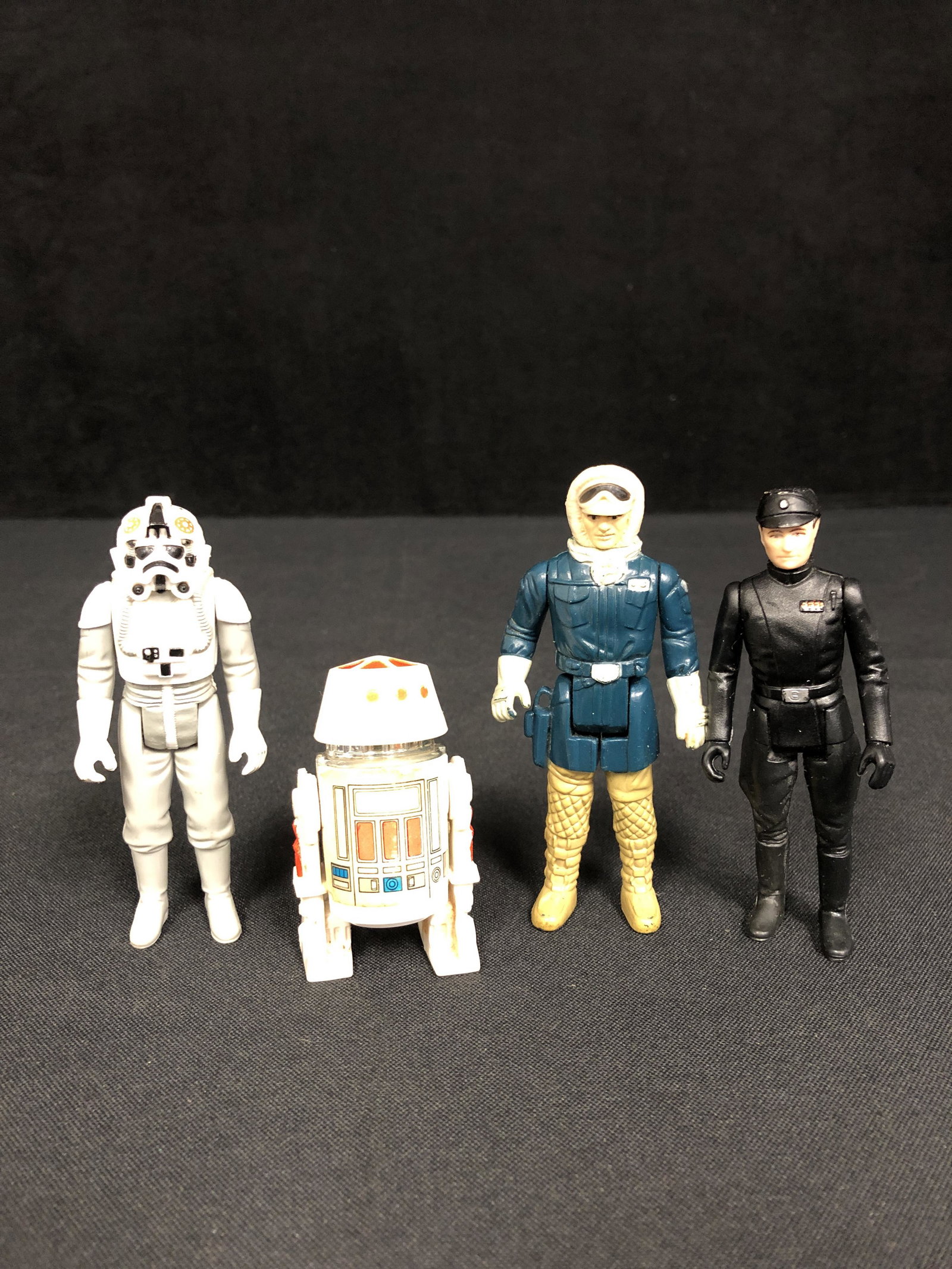 VINTAGE KENNER STAR WARS ACTION FIGURES LOT (1 of 1)
