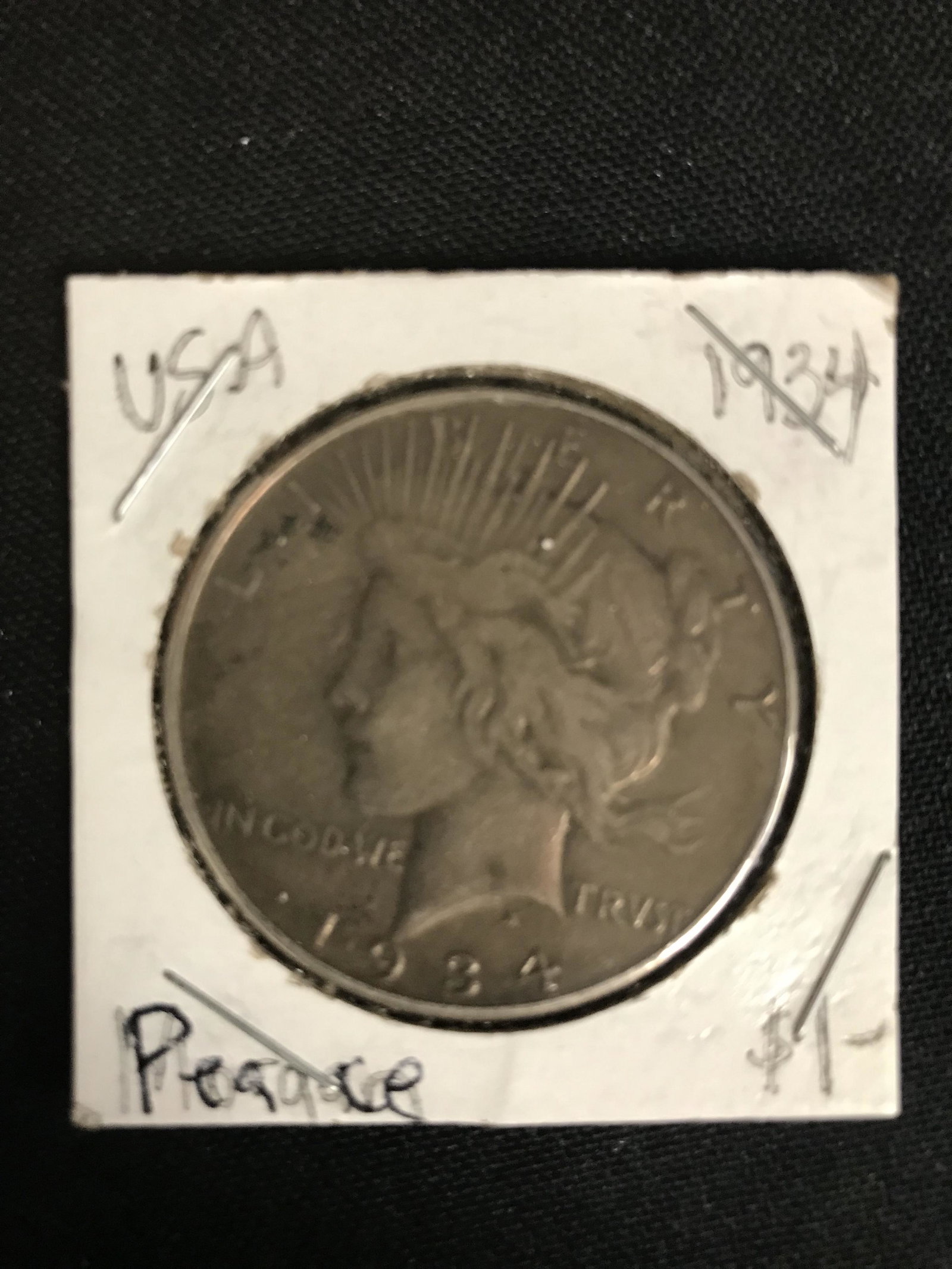 1934 US PEACE SILVER DOLLAR (1 of 1)