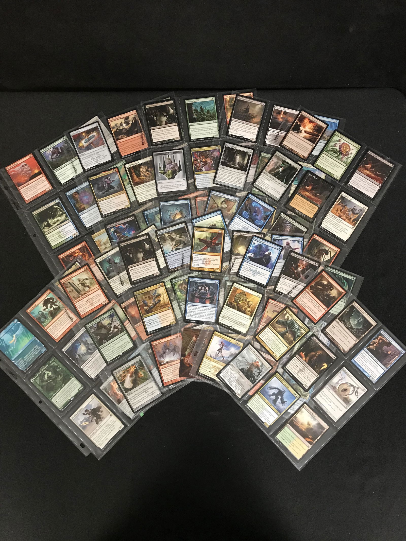 MAGIC THE GATHERING RARE AND HOLO CARD LOT (1 of 1)