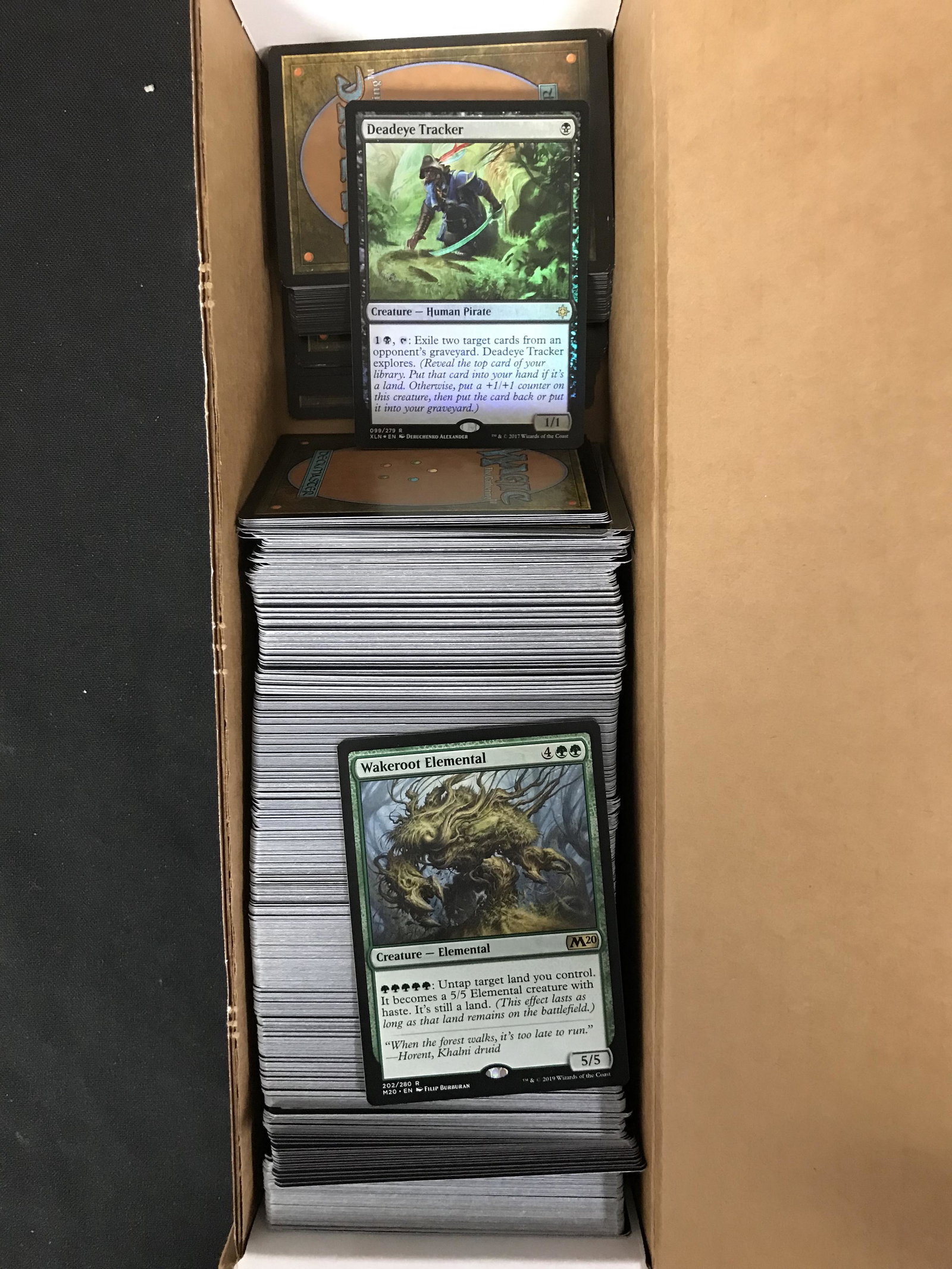 MAGIC THE GATHERING CARD LOT: MAGIC THE GATHERING CARD LOT