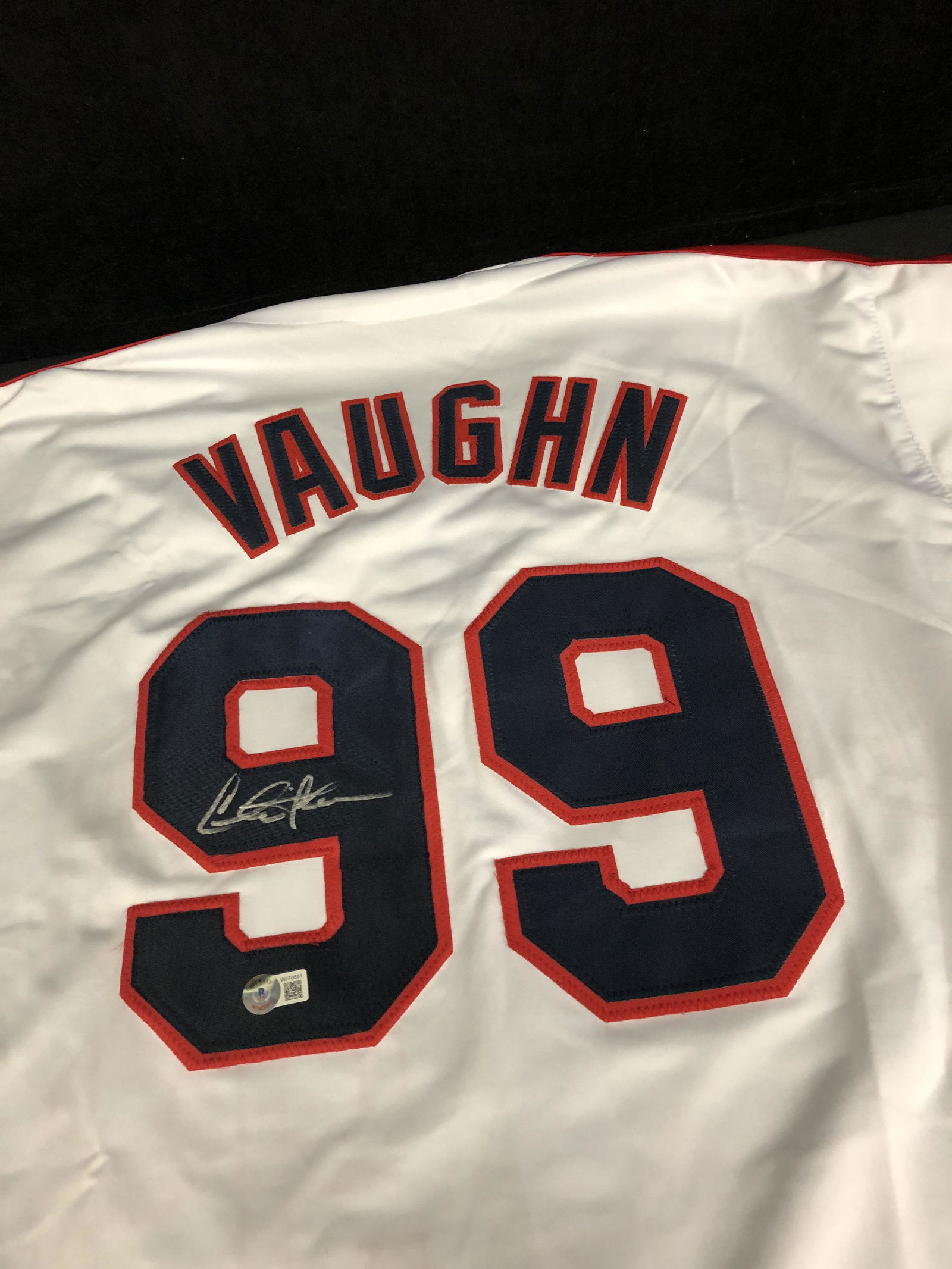 CHARLIE SHEEN SIGNED MAJOR LEAGUE BASEBALL JERSEY (BECK (1 of 4)