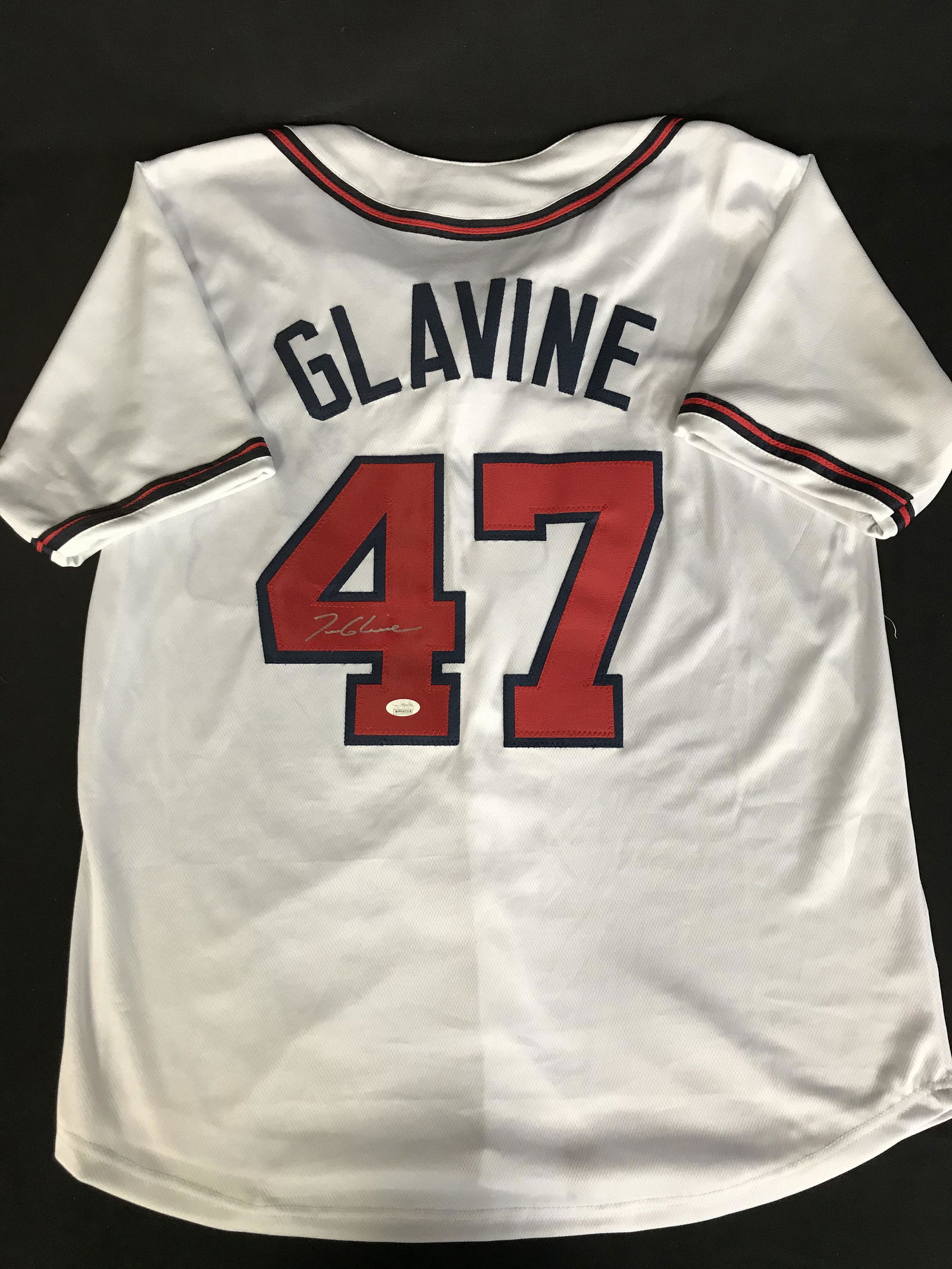 TOM GLAVINE SIGNED ATLANTA BRAVES JERSEY (JSA COA) (1 of 4)