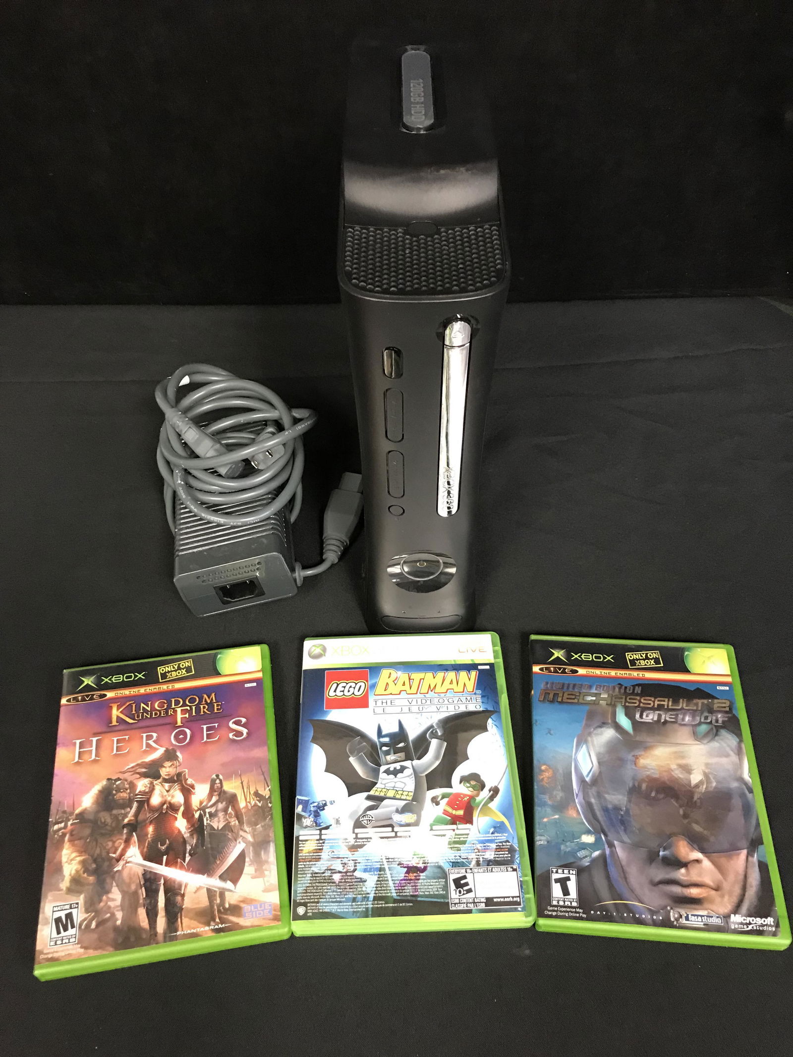 XBOX 360 VIDEO GAME CONSOLE w/ GAMES (1 of 3)