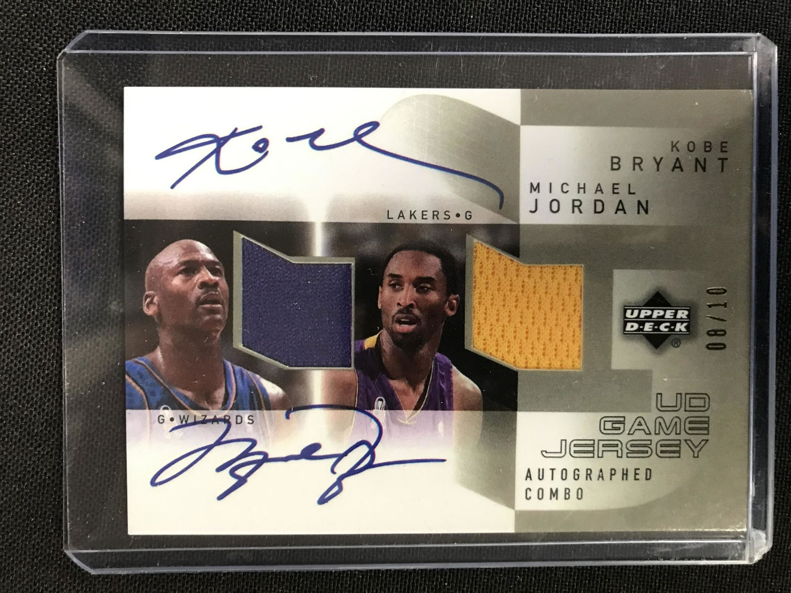 KOBE BRYANT/ MICHAEL JORDAN AUTOGRAPHED COMBO 08/10 UD (1 of 2)