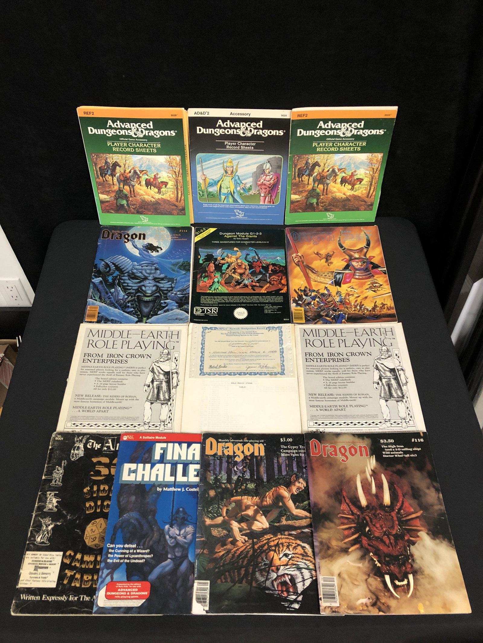 ADVANCED DUNGEONS AND DRAGONS GAME BOOK LOT (1 of 1)