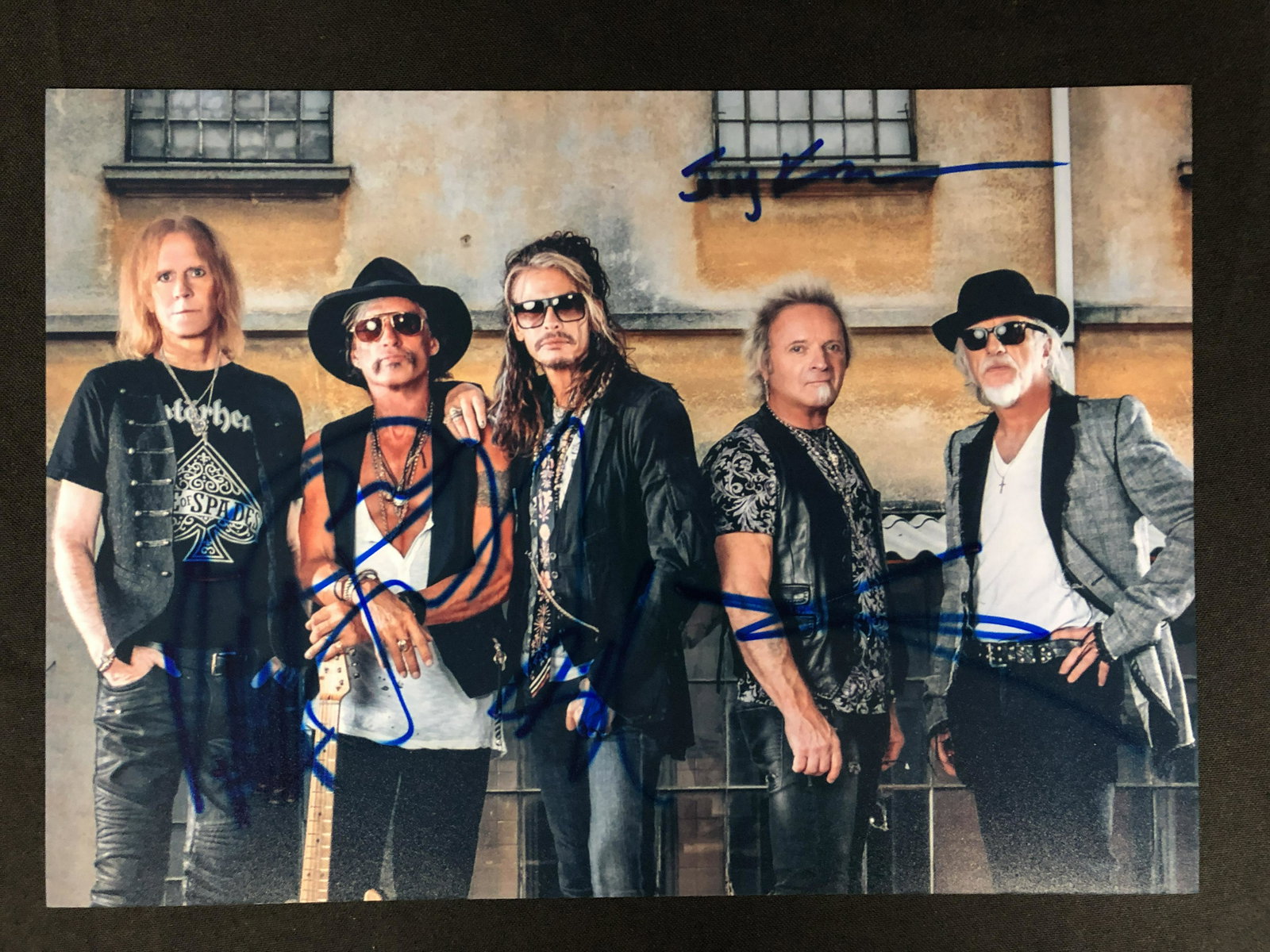 AEROSMITH BAND SIGNED 8X10 PHOTO (RA COA) (1 of 3)