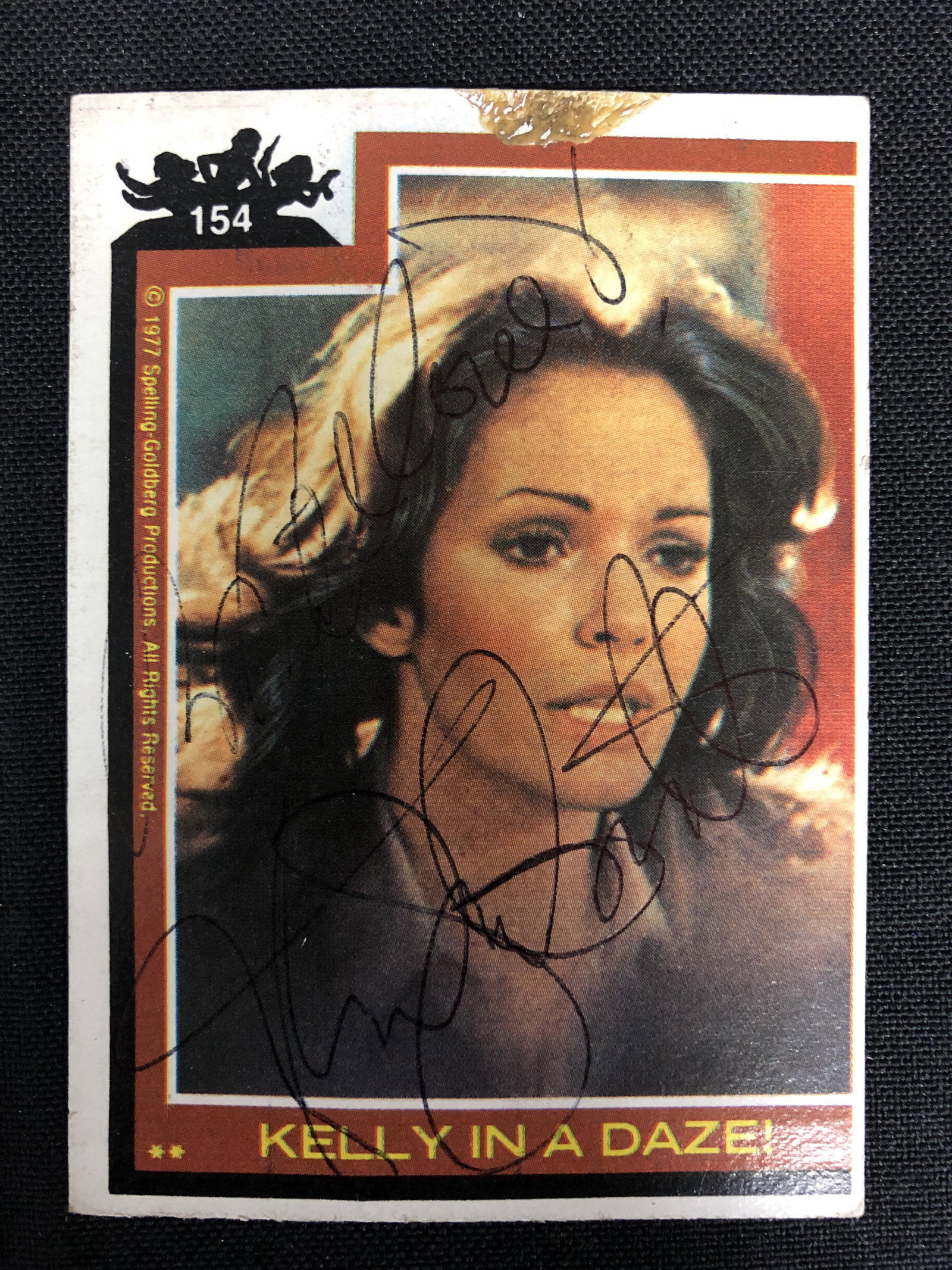 JACLYN SMITH SIGNED CHARLIE'S ANGELS TRADING CARD (RA C (1 of 3)