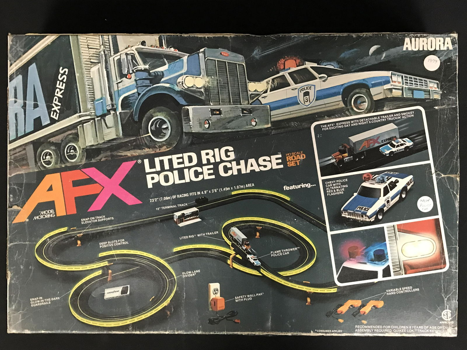 AFX LITED RIG POLICE CHASE HO SCALE ROADSET: AFX LITED RIG POLICE CHASE HO SCALE ROADSET