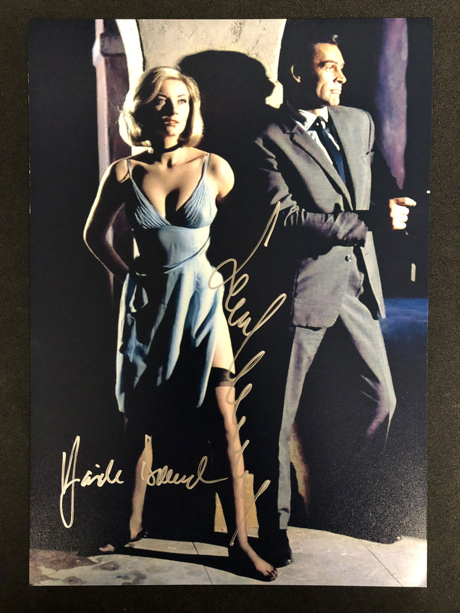 SEAN CONNERY SIGNED JAMES BOND 8 X 10 (RA COA) (1 of 3)